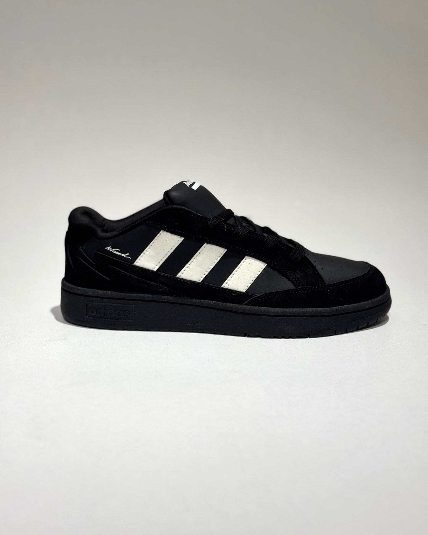 Adidas Wcard Negro