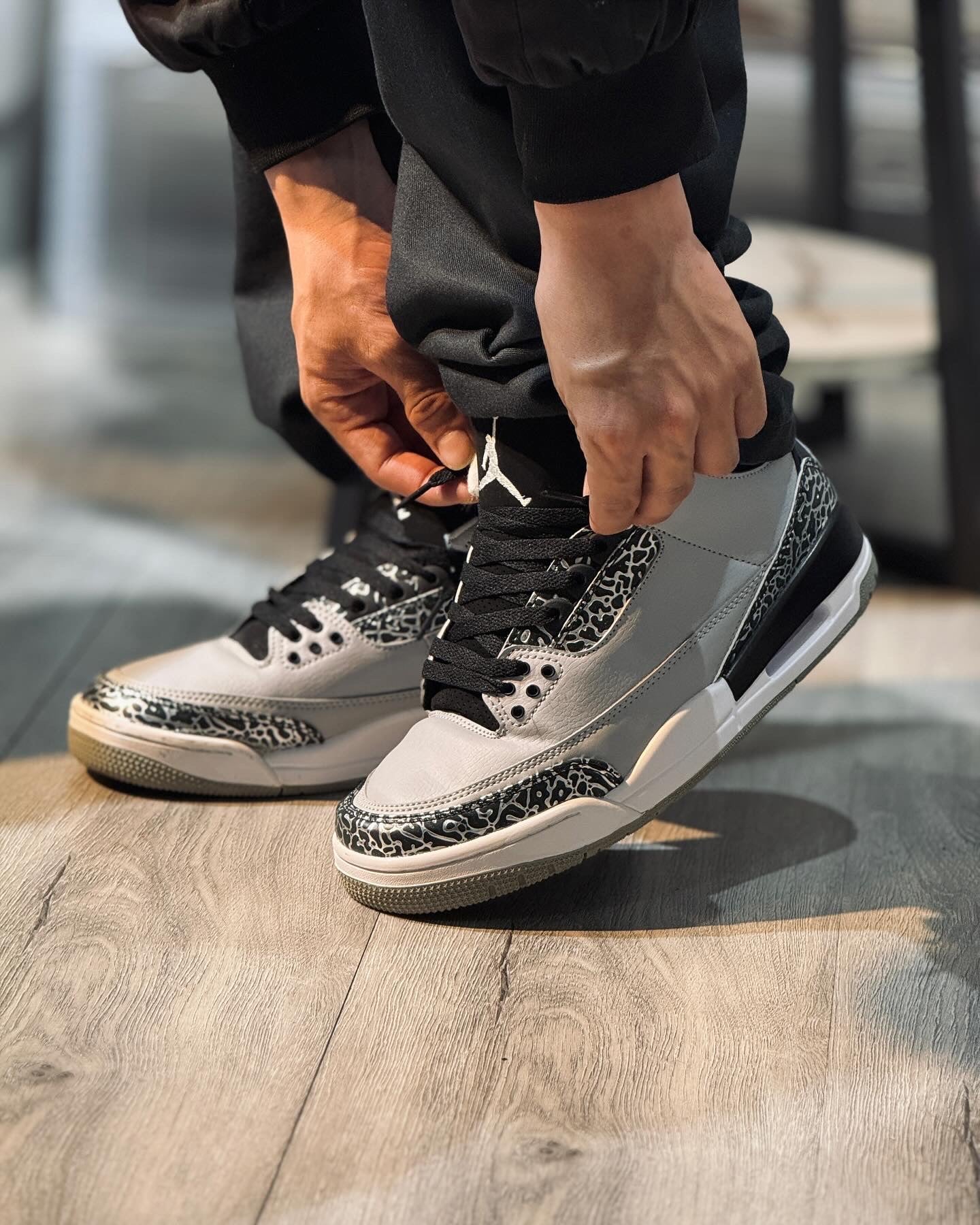 Air Jordan Retro 3 Wolf Grey