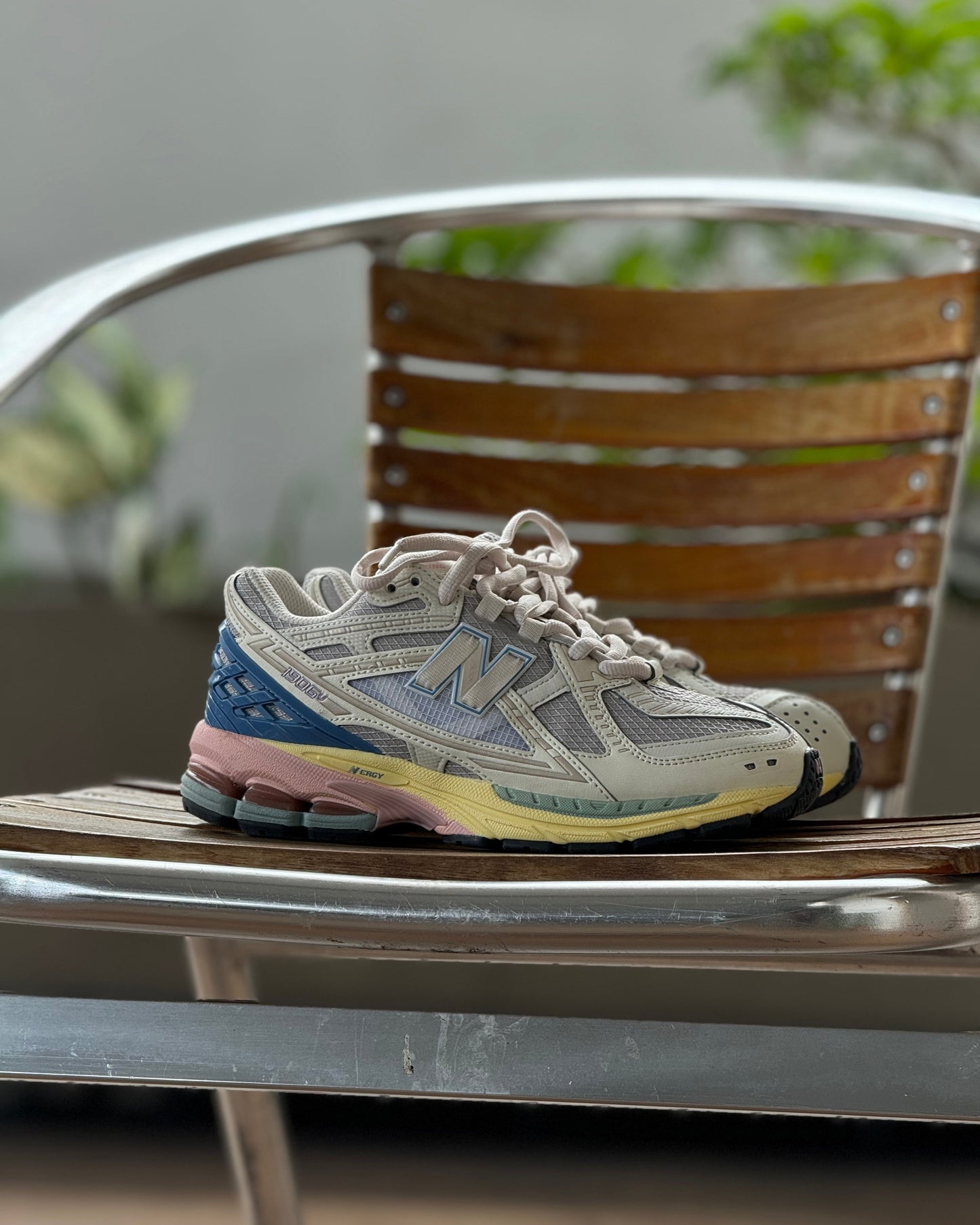New Balance 1906U