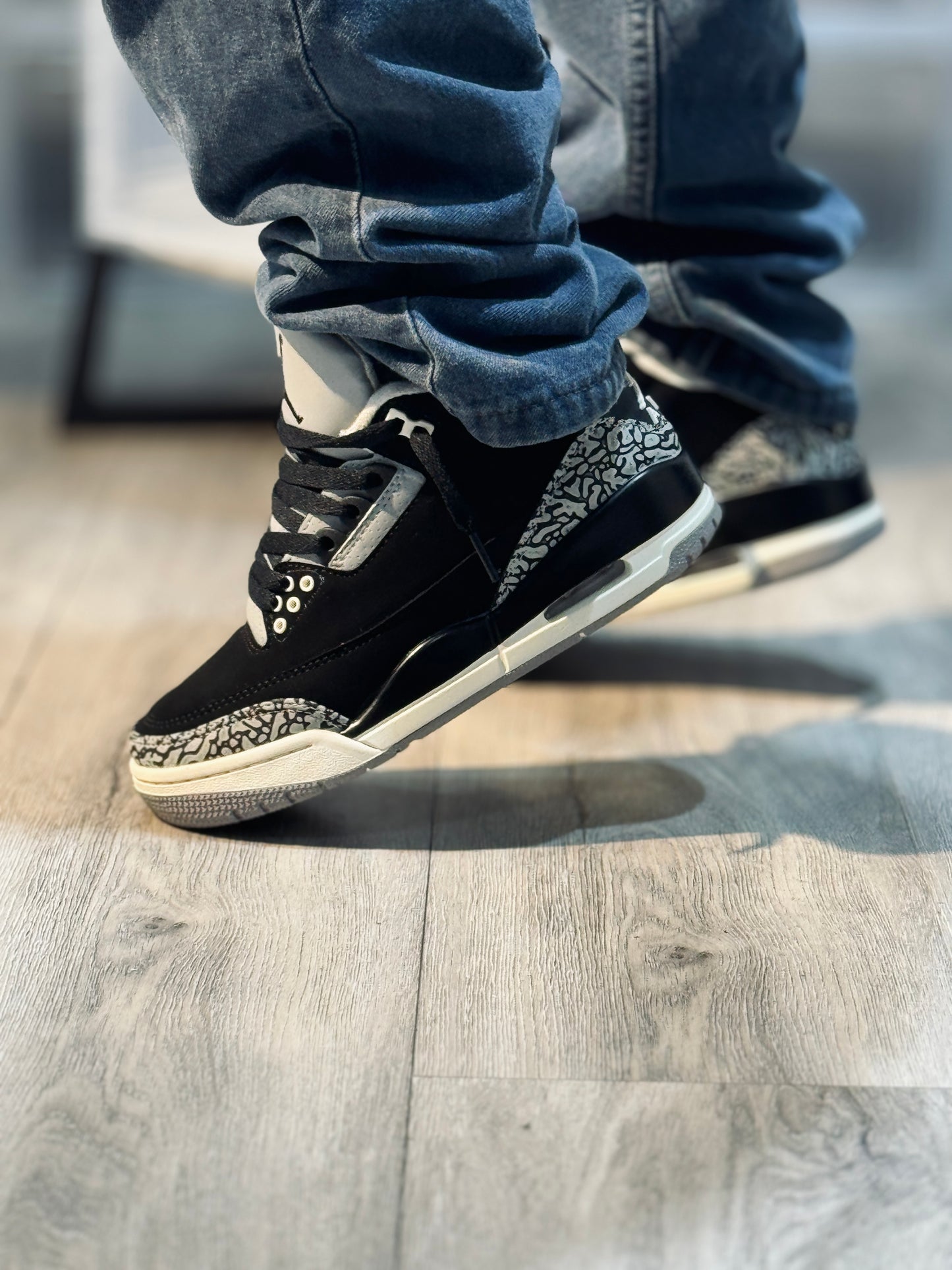 Air Jordan Retro 3 Negro