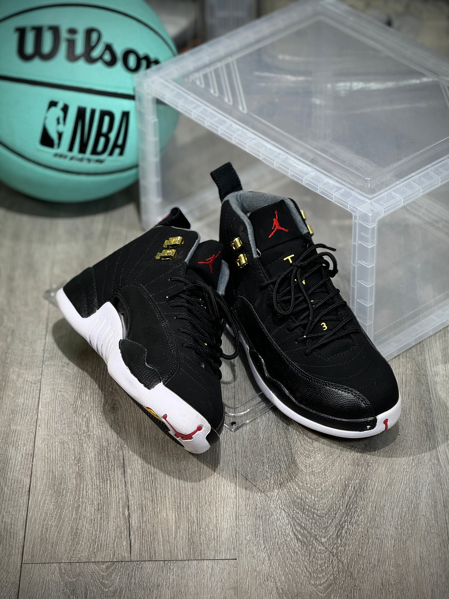 Air Jordan Retro 12 Negro
