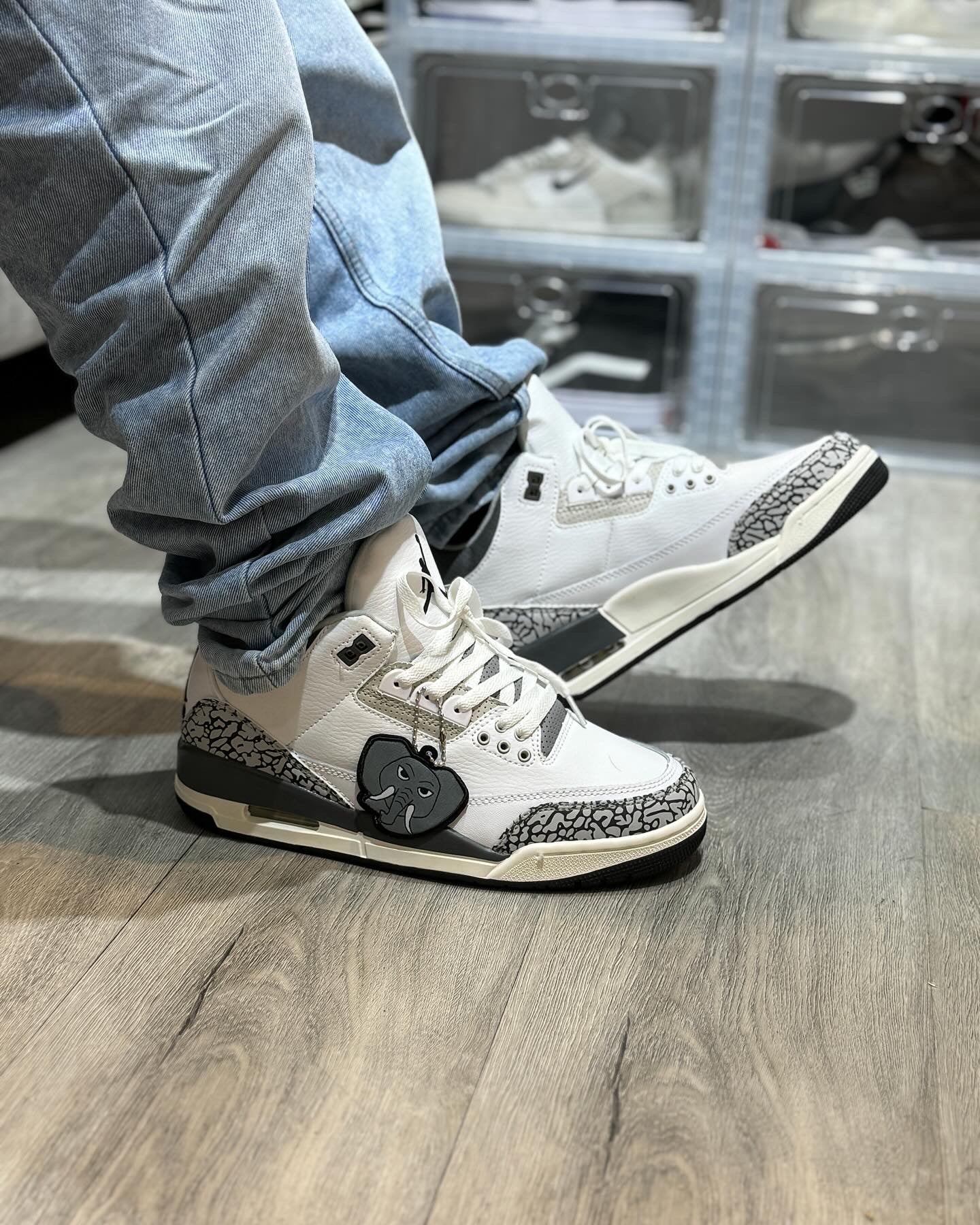 Air Jordan Retro 3 Blanco-Gris
