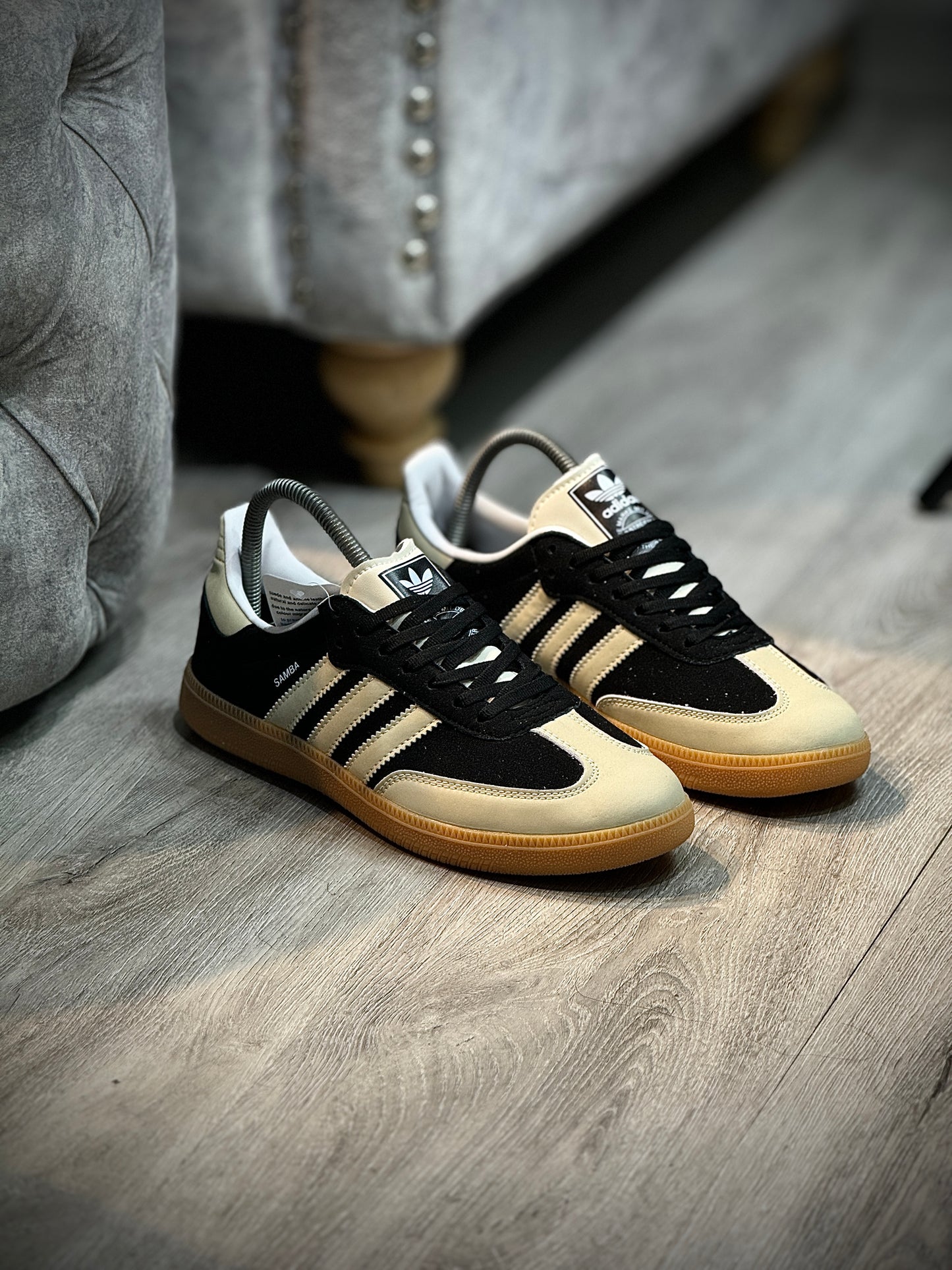 Samba Negro-Beige