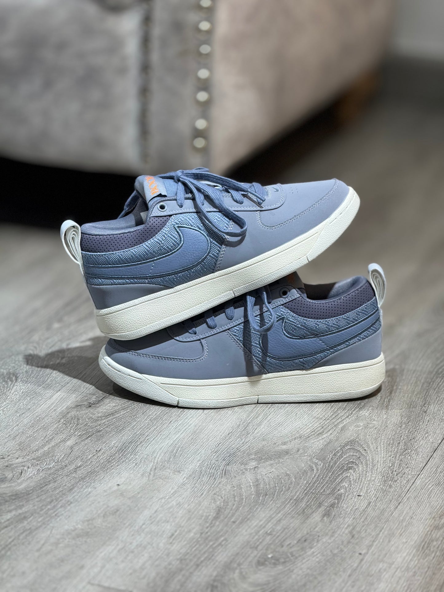 Nike