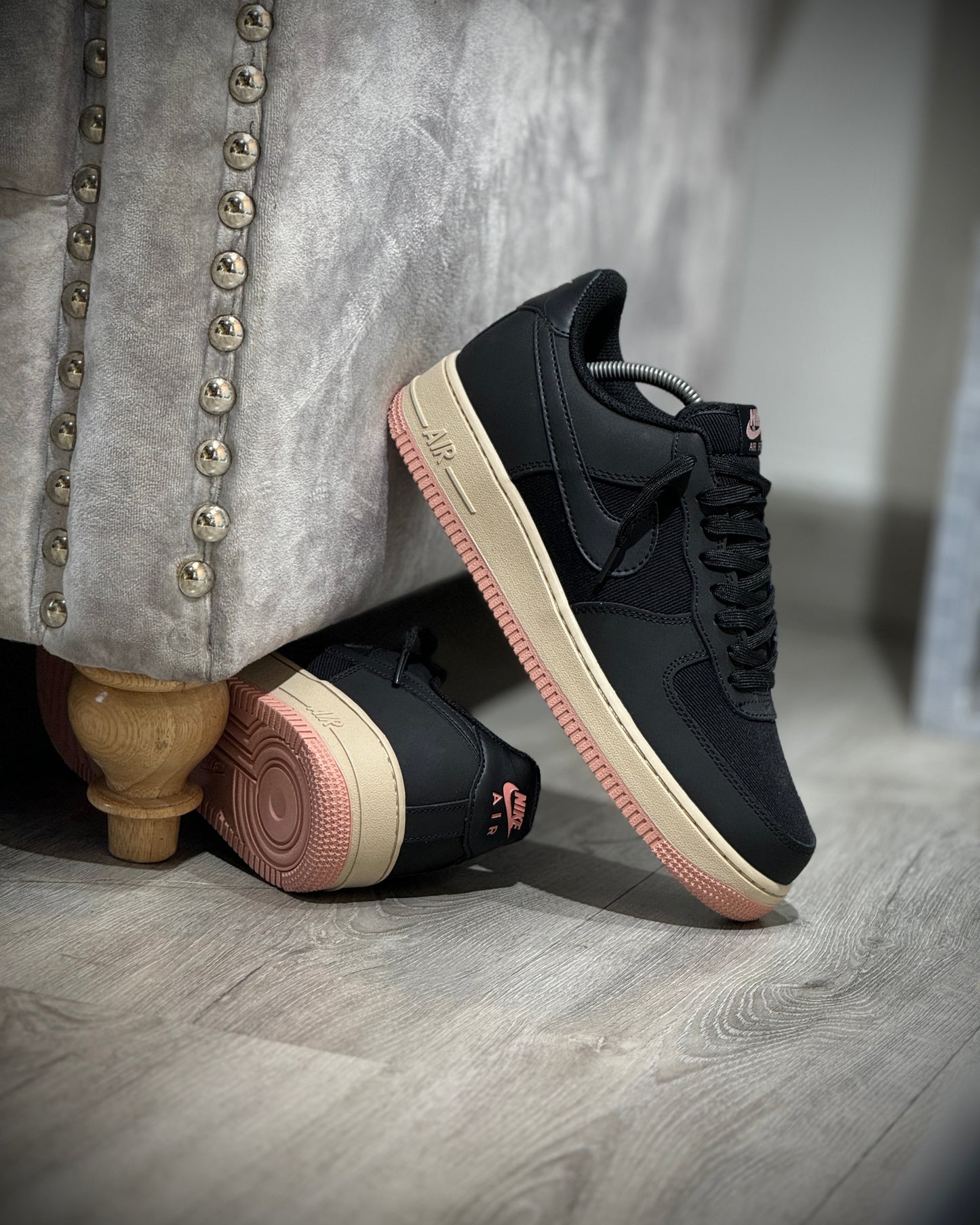Air Force 1 Low Negro-Rosa