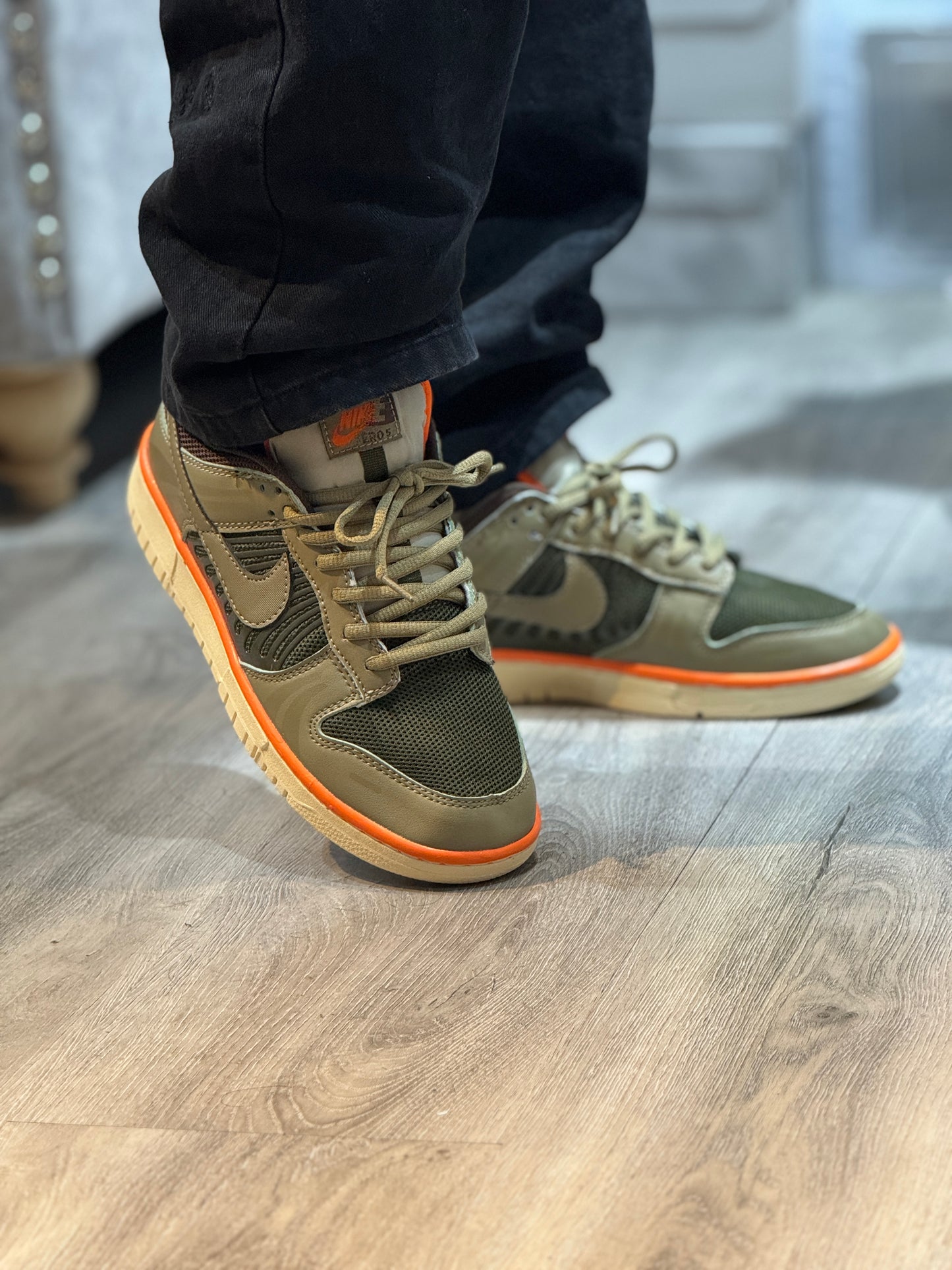 Sb