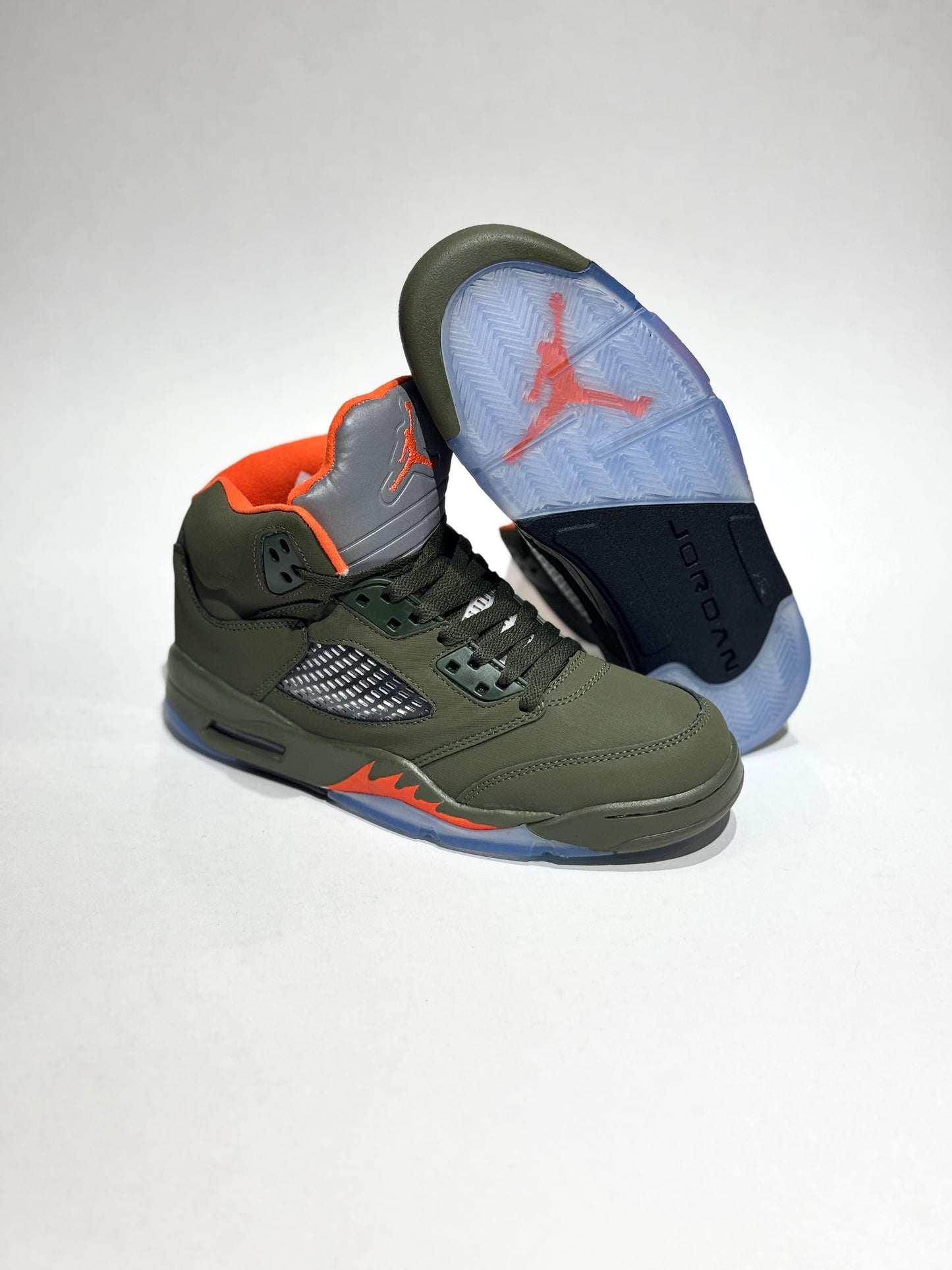 Air Jordan Retro 5 Verde-Naranja