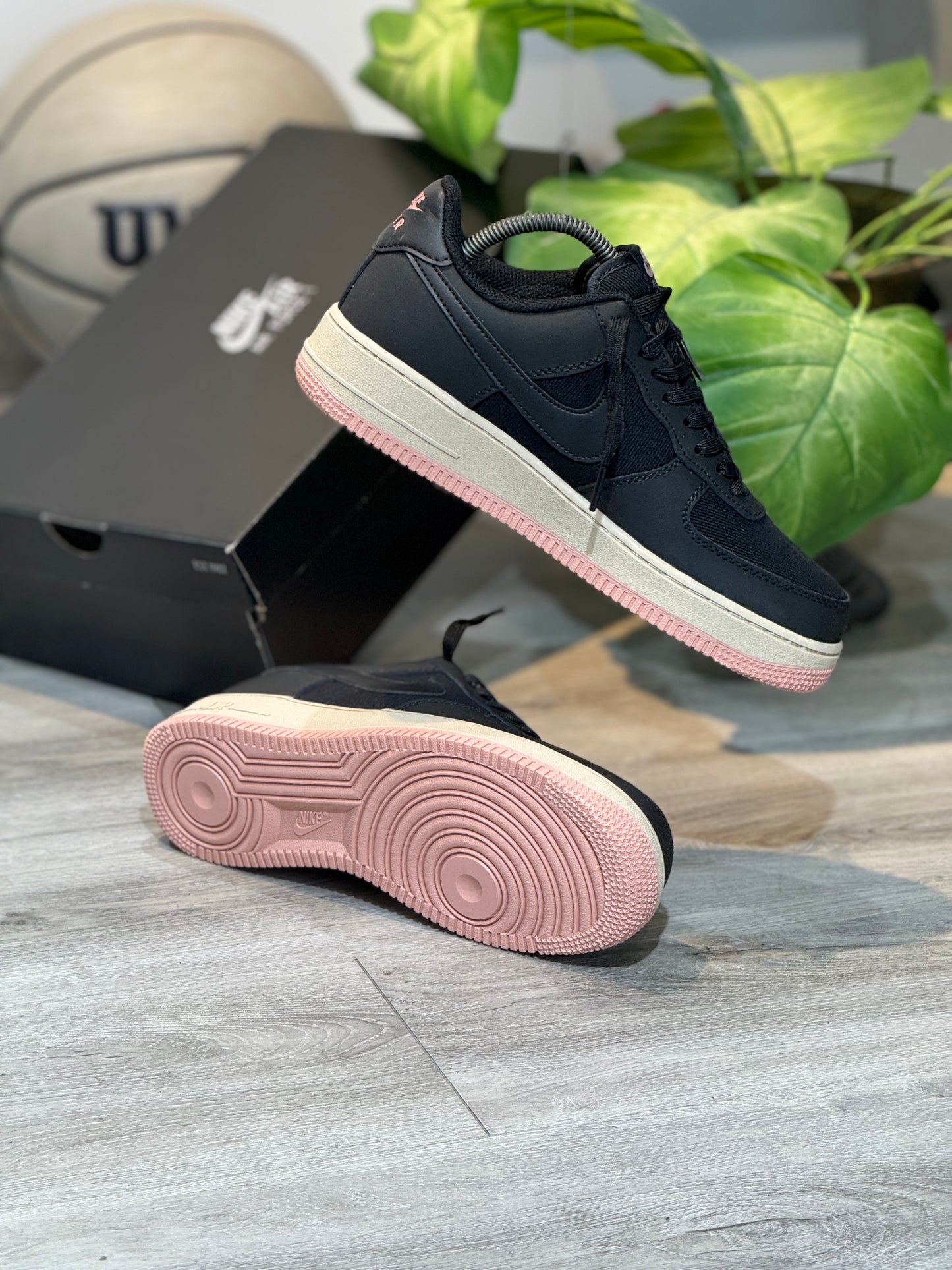 Air Force 1 Low Negro-Rosa