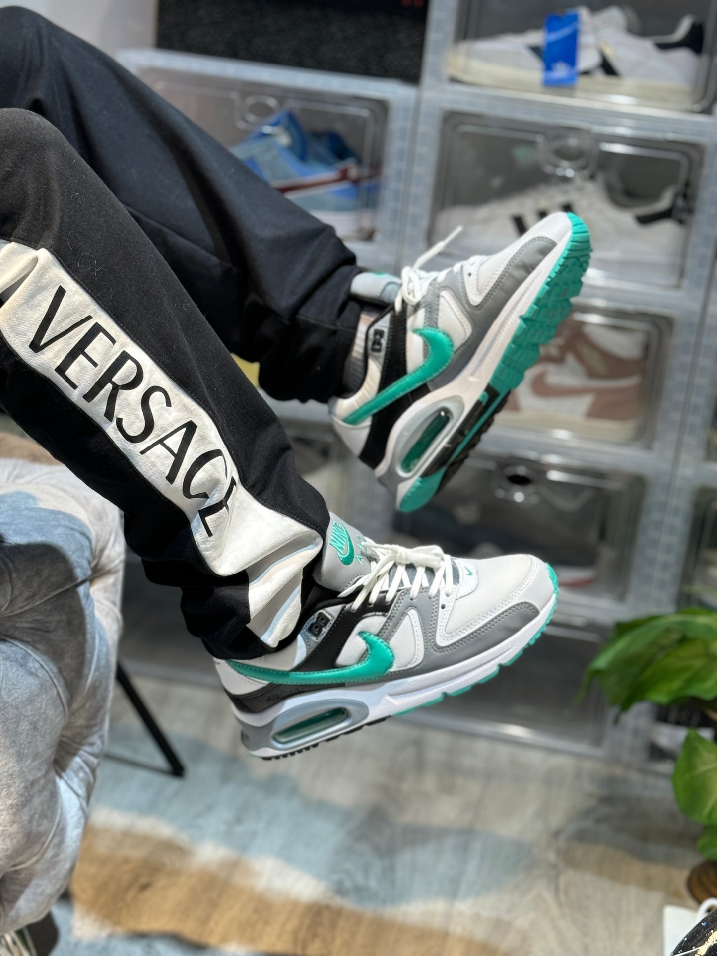Air Max Comand
