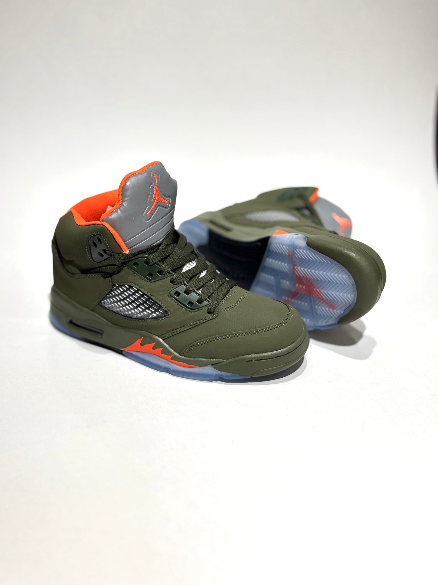 Air Jordan Retro 5 Verde-Naranja