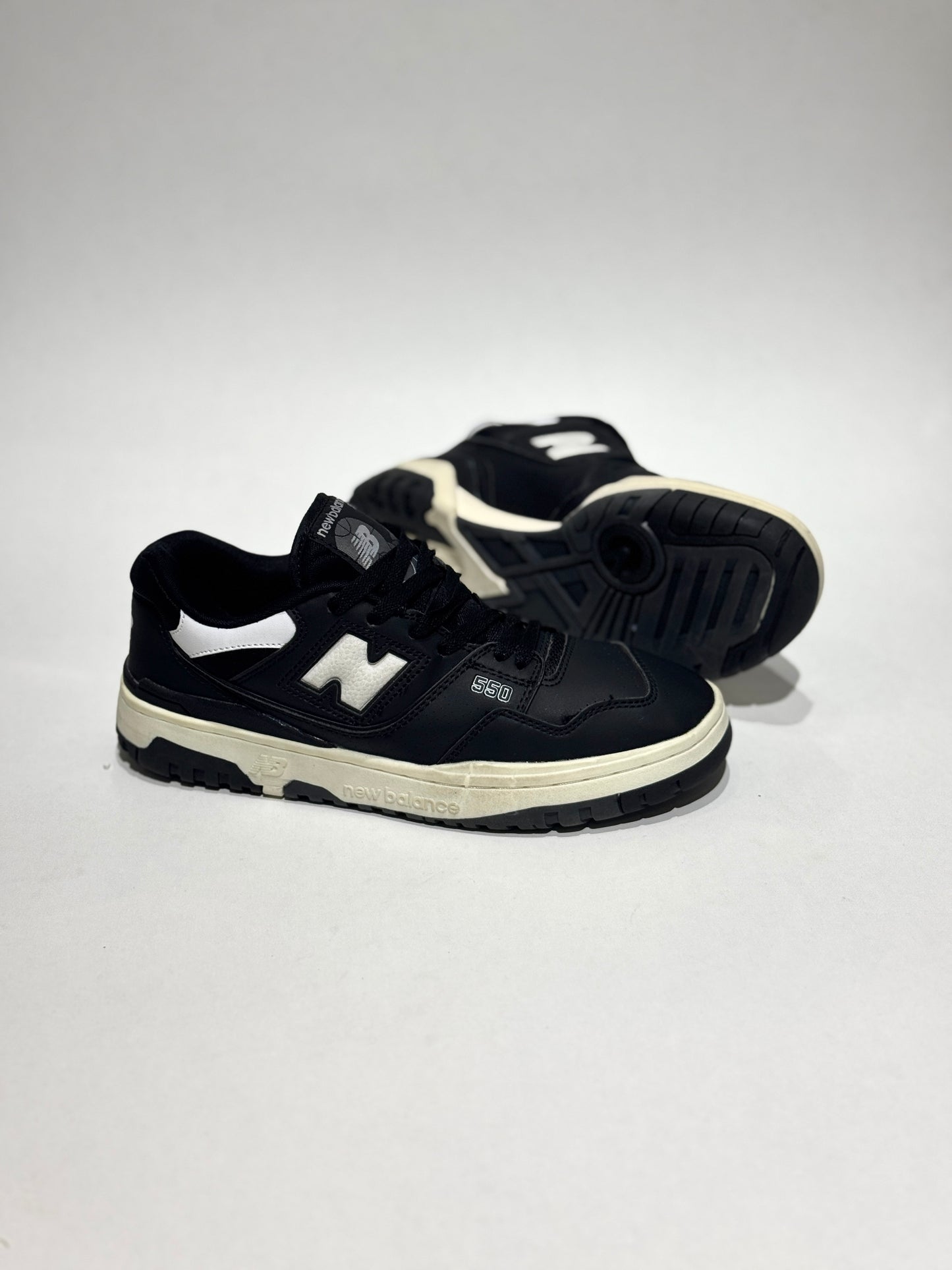 Nb 550