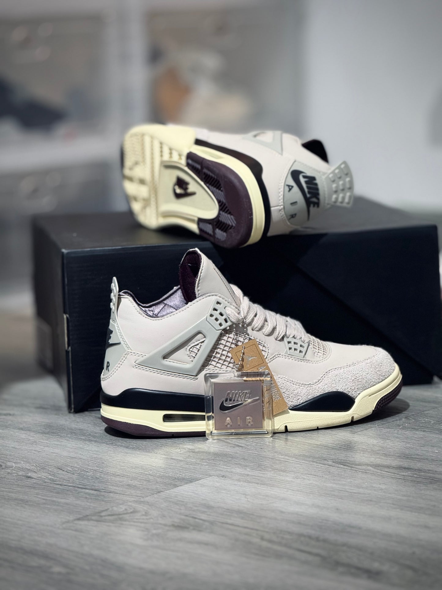 Air Jordan Retro 4 x A MA MANIERE