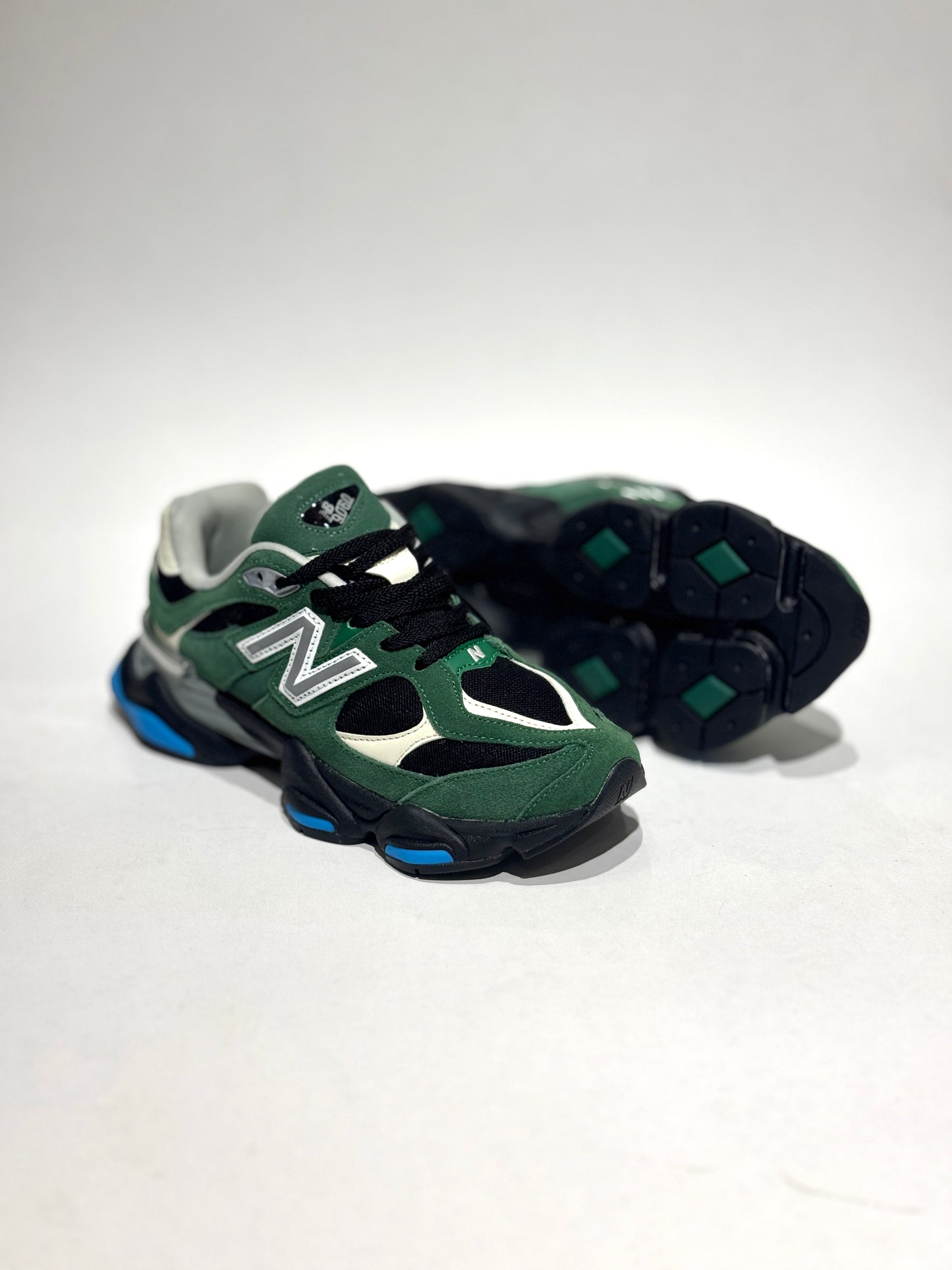 New balance 9060