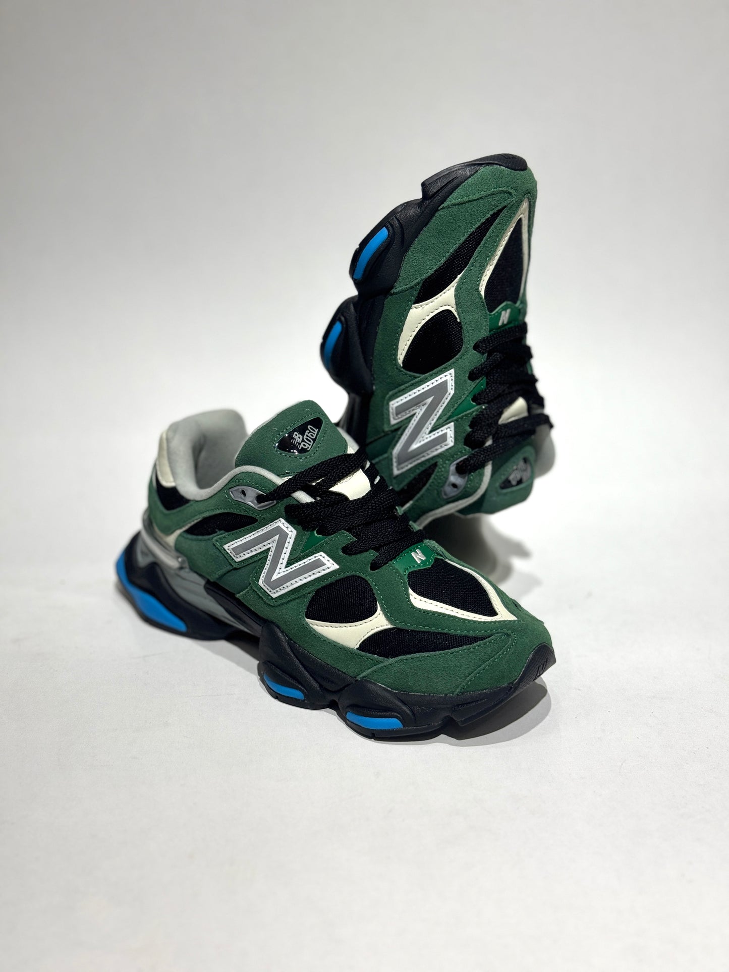New balance 9060
