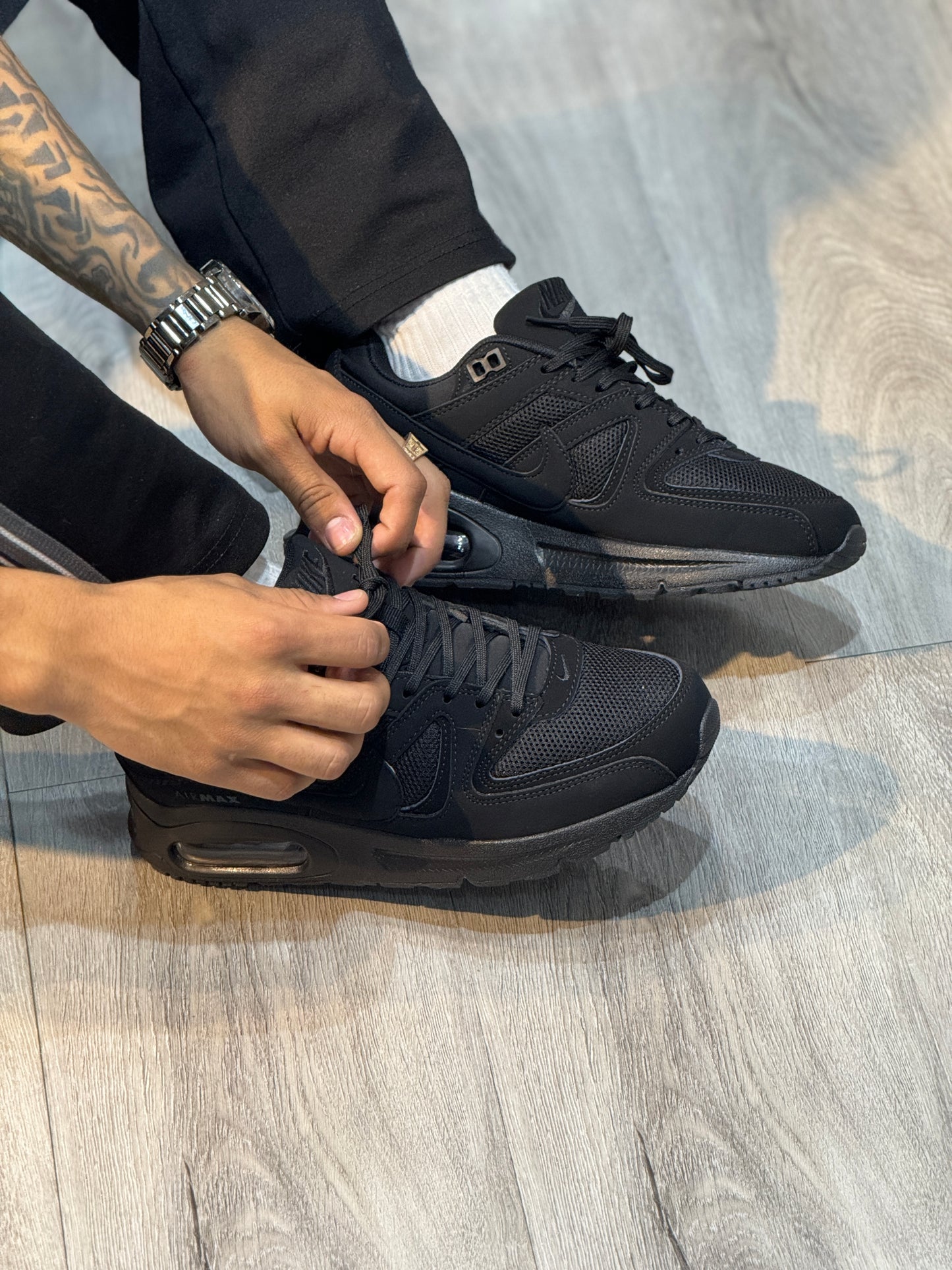 Air Max negra