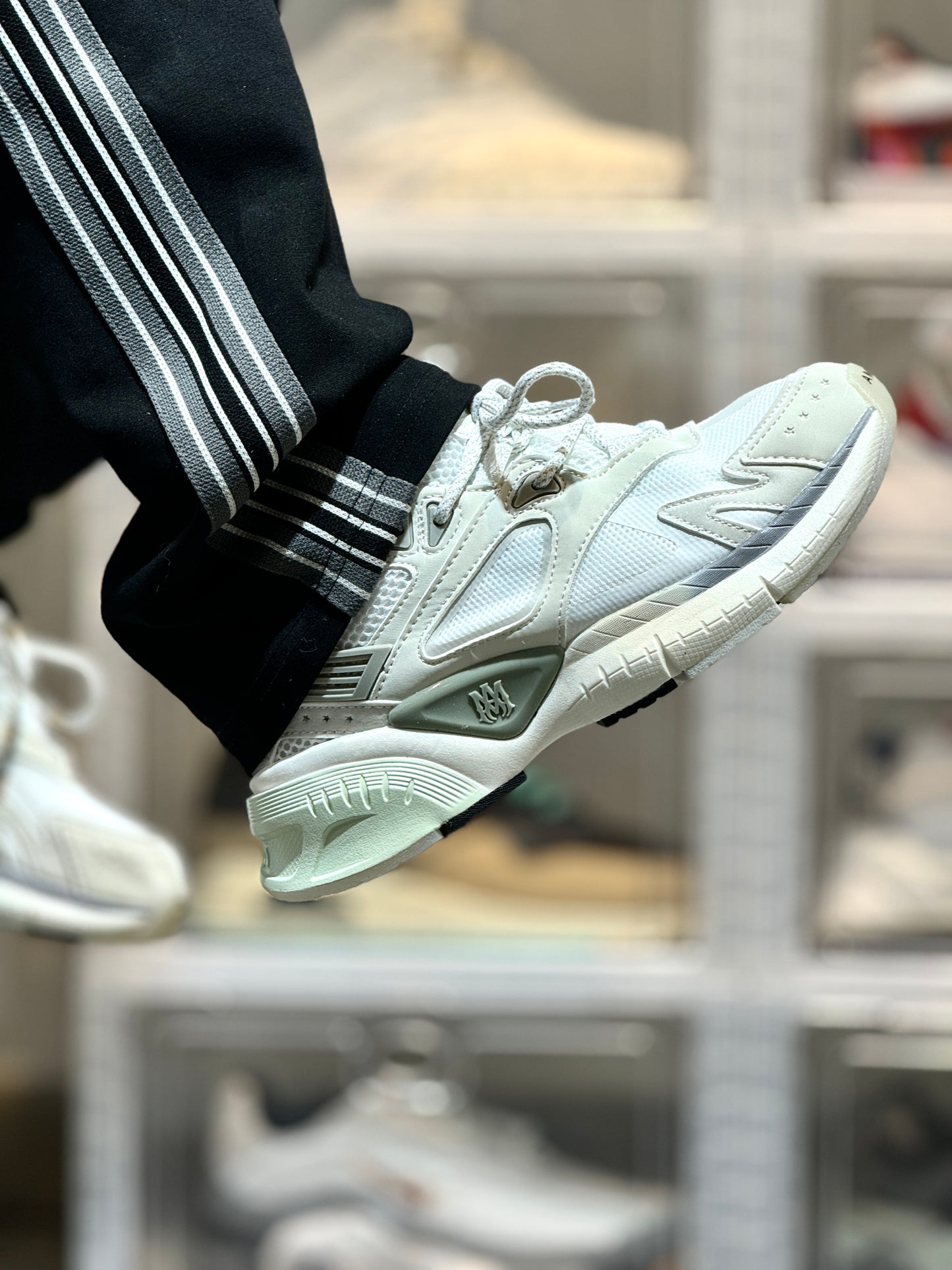 Amiri Ma Runner