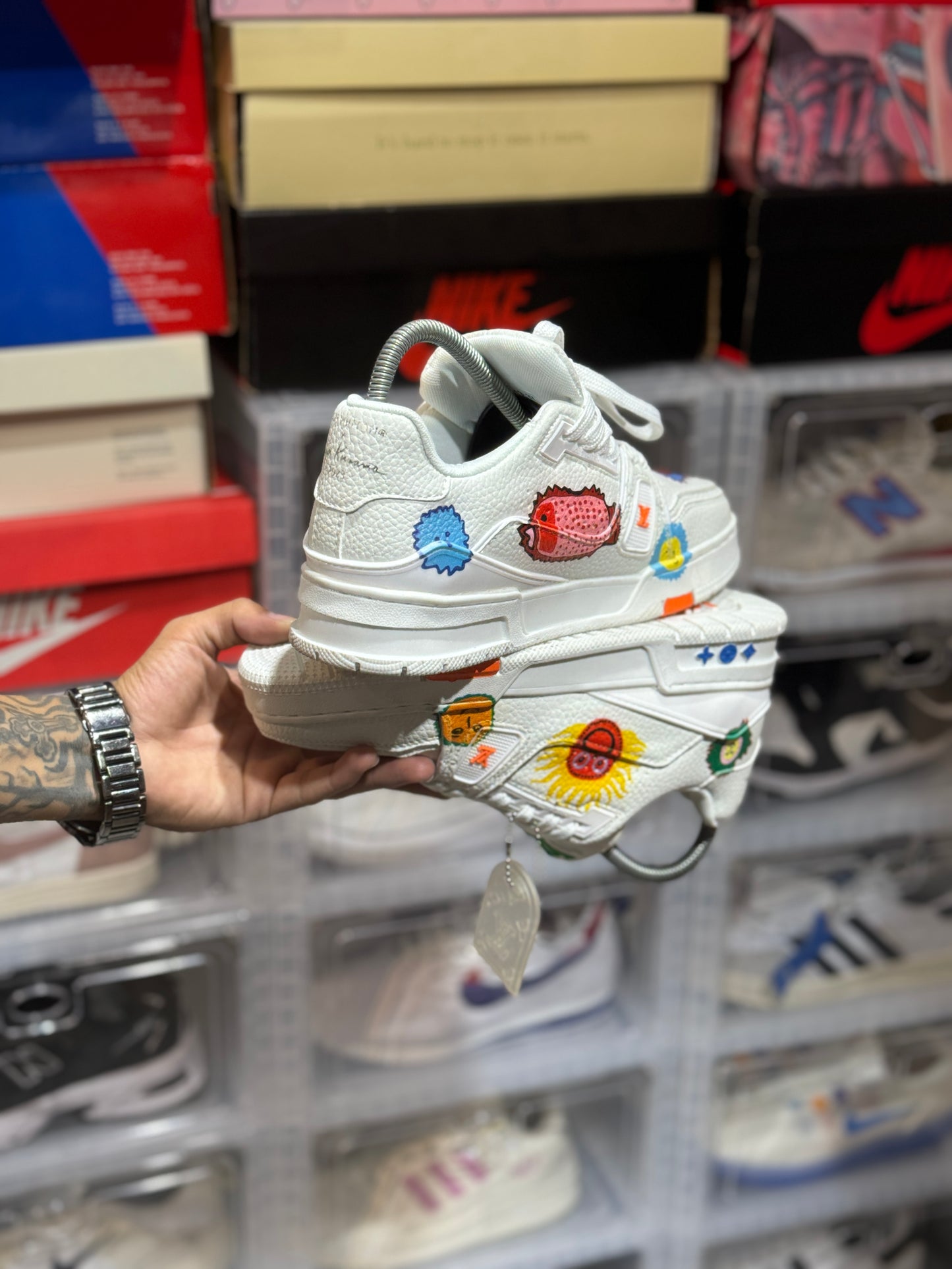 Lv