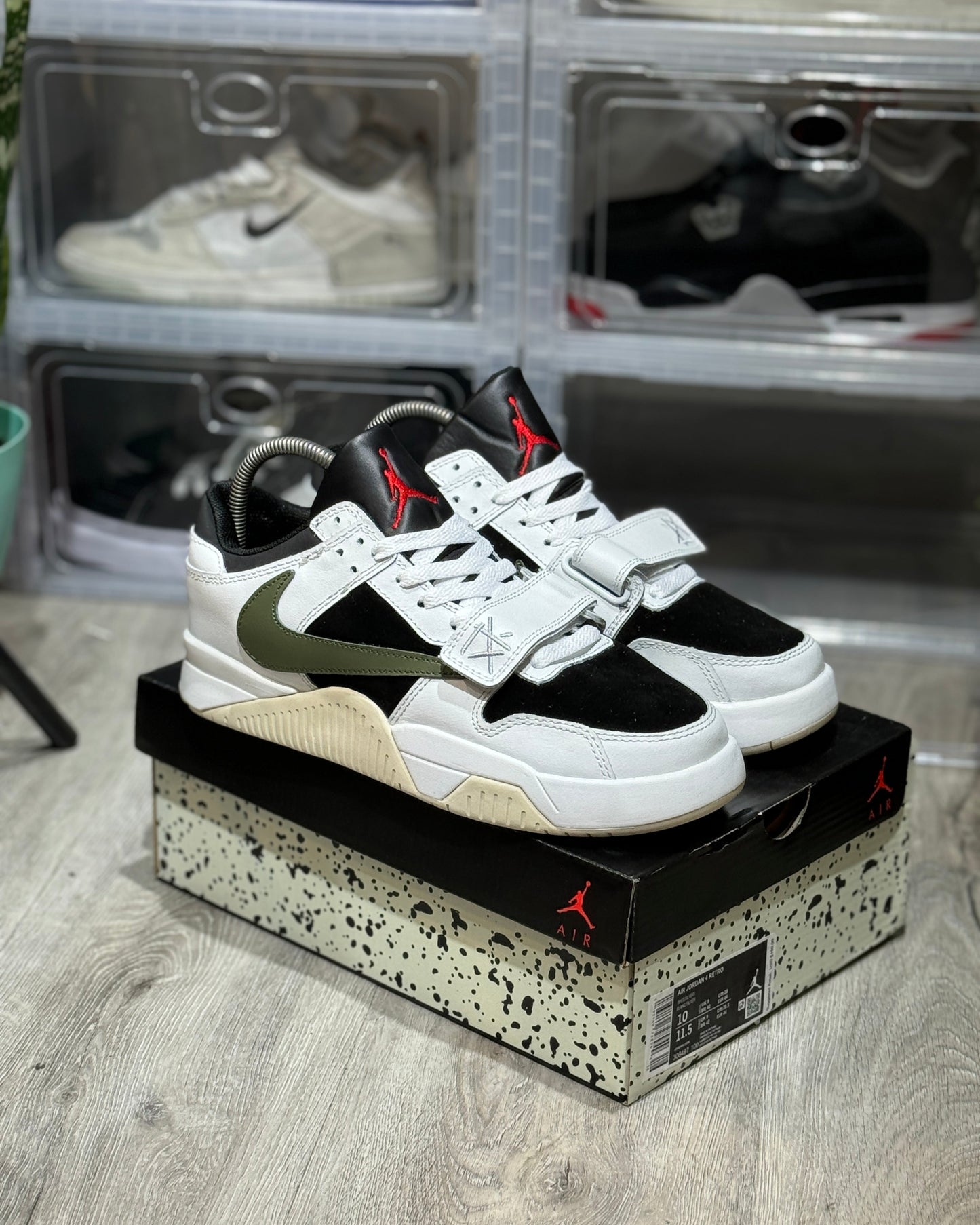 Jumpman Jack TR Travis Scott Blanco-Verde
