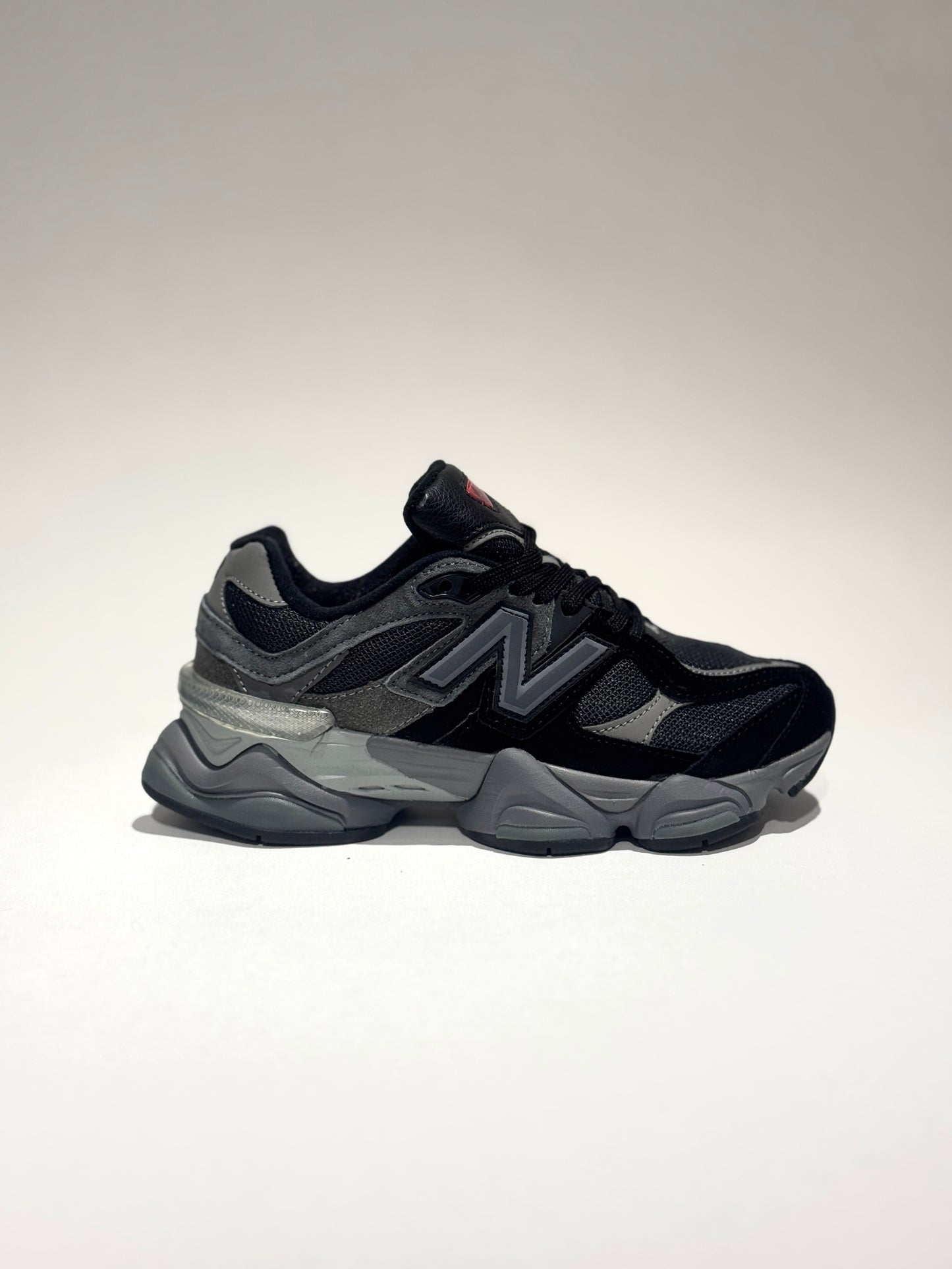 9060 negra