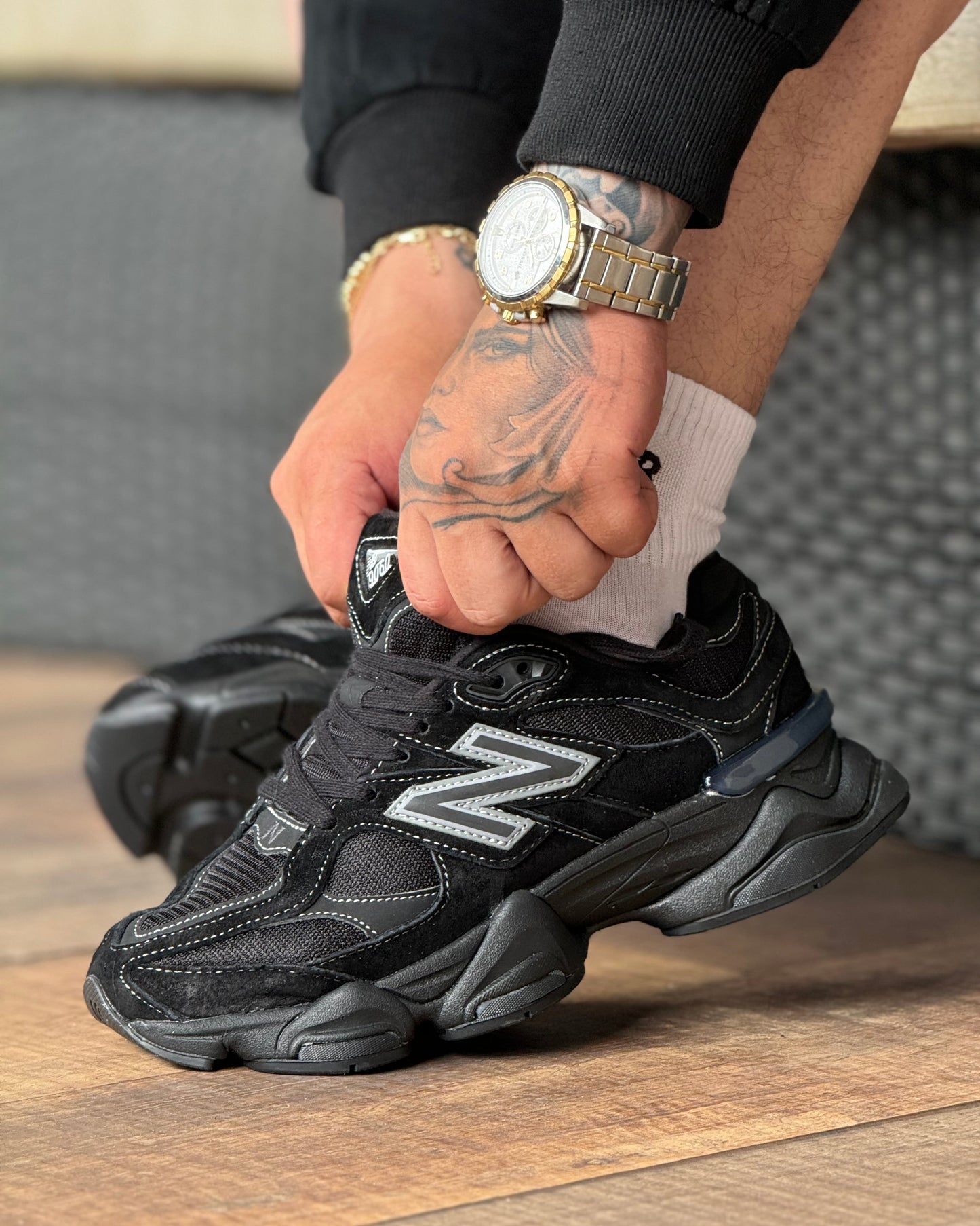 New Balance 9060 negra