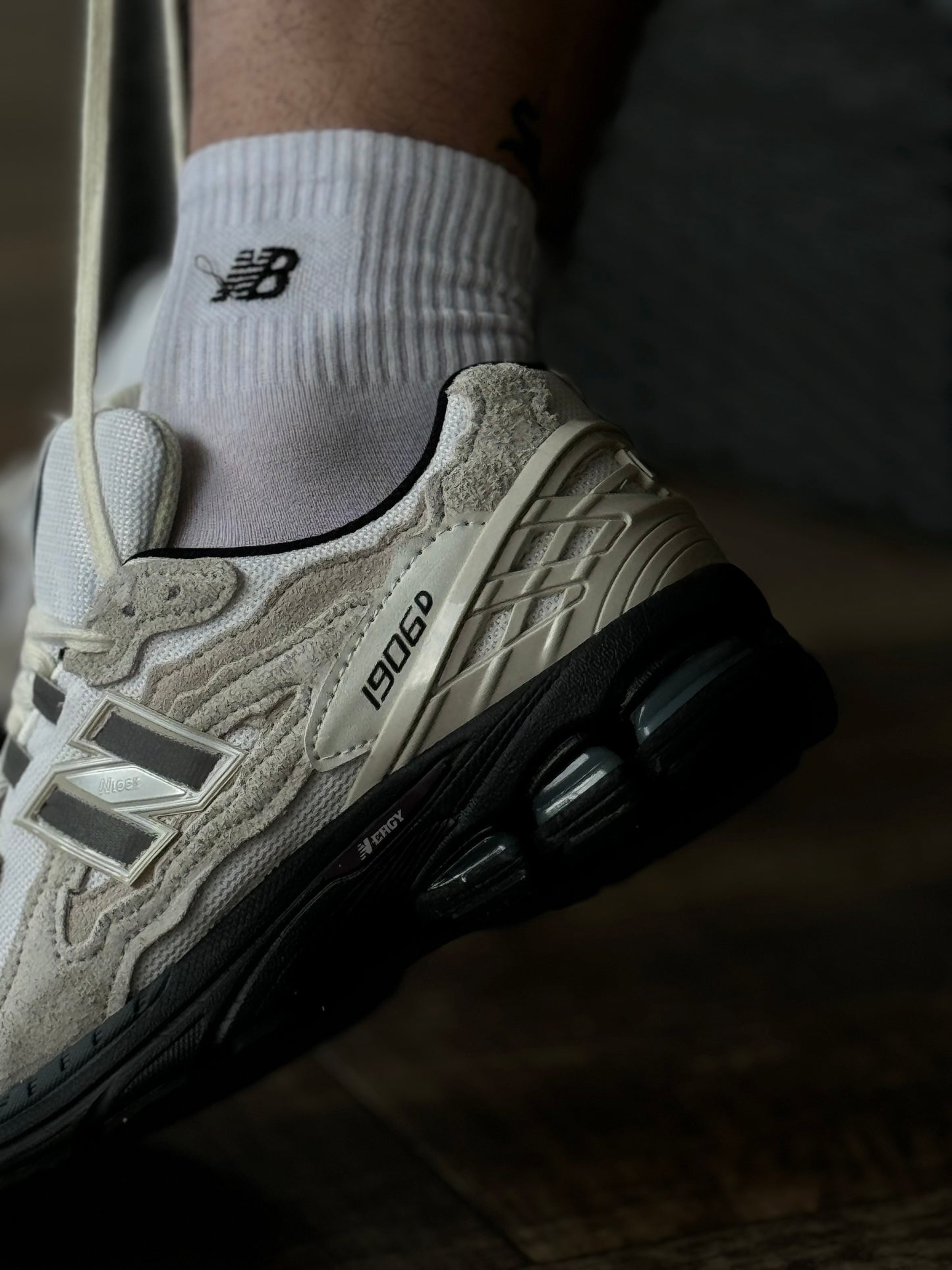 Nb
