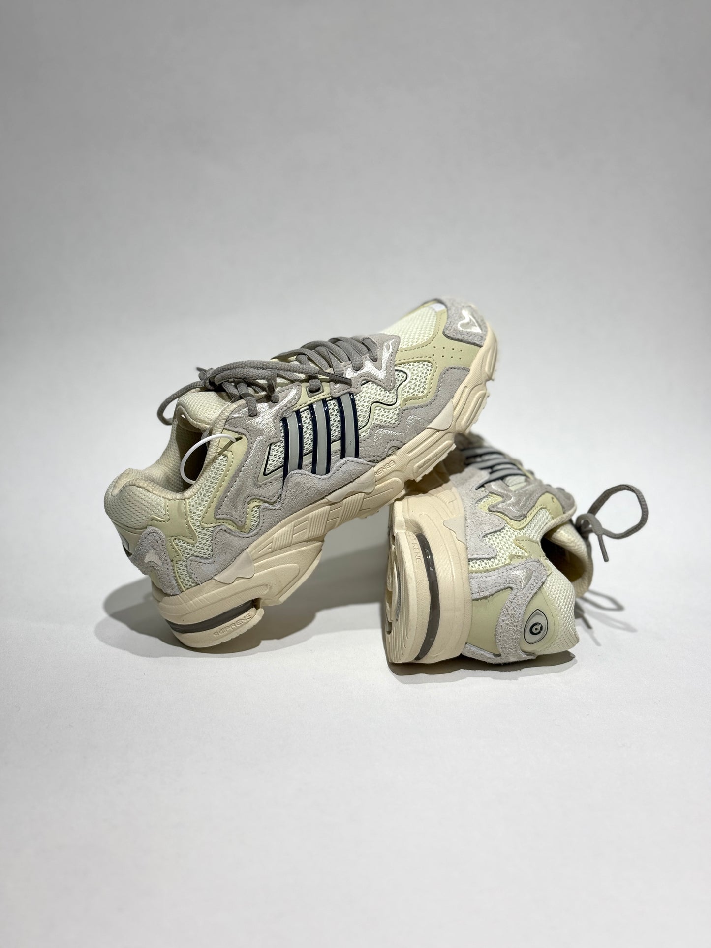 Adidas Response Bad Bunny Wonder White