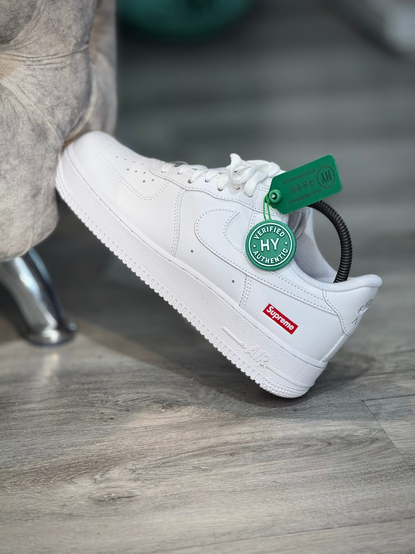 Air Force 1 x Supreme Blanca