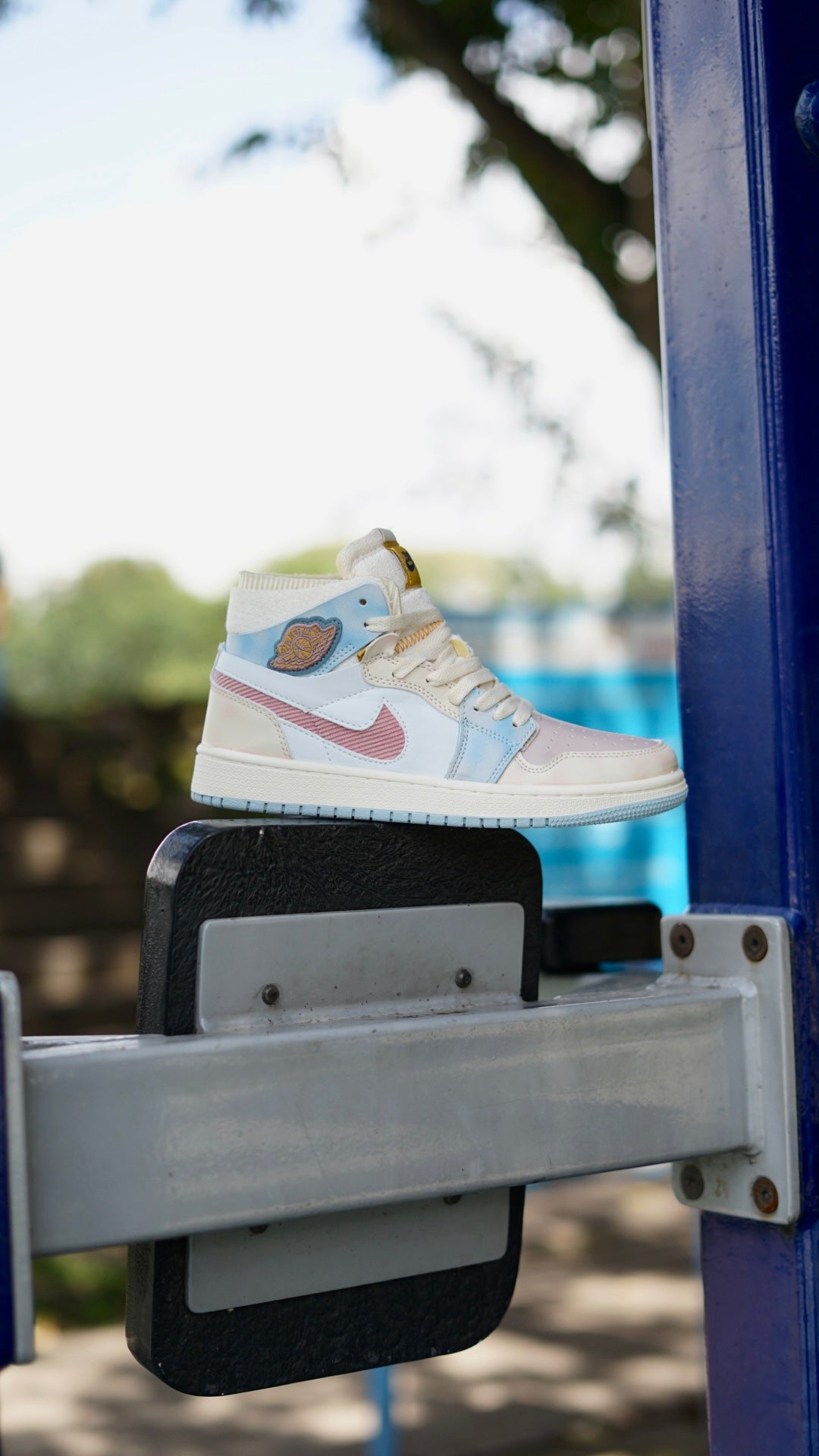 Jordan high R1 zoom CMFT 2