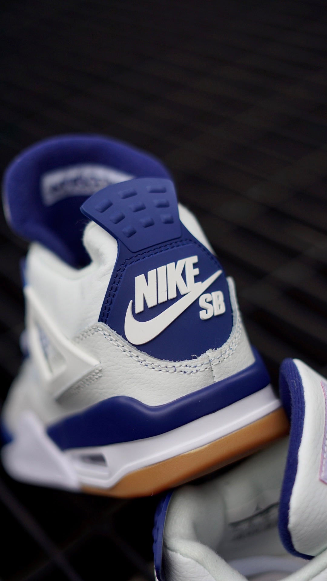 Sb x Air Jordan retro 4