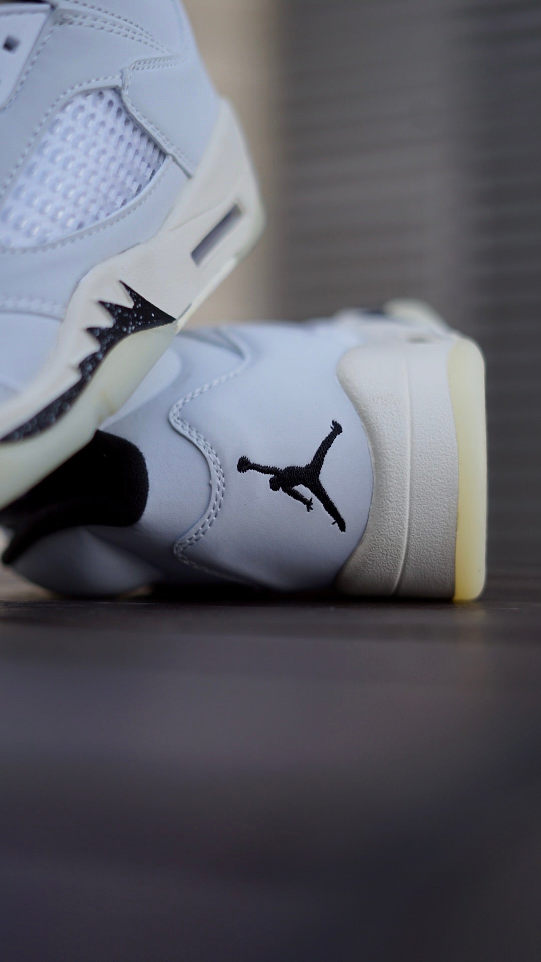 Jordan retro 5 SE sail