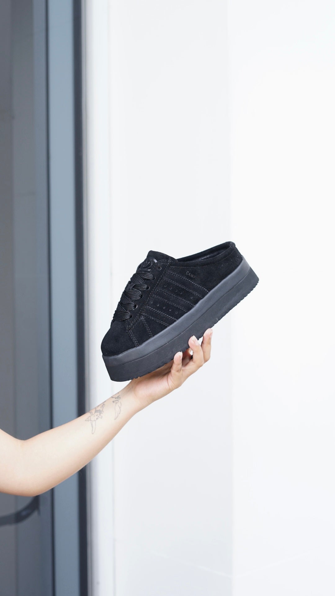 Adidas campus 00s pantufla