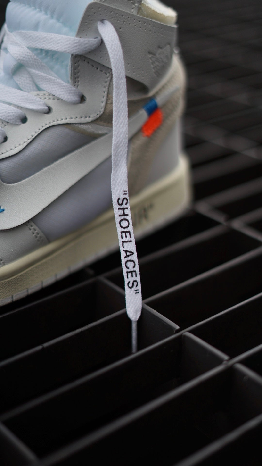 Air Jordan Retro 1 OG x Off-White