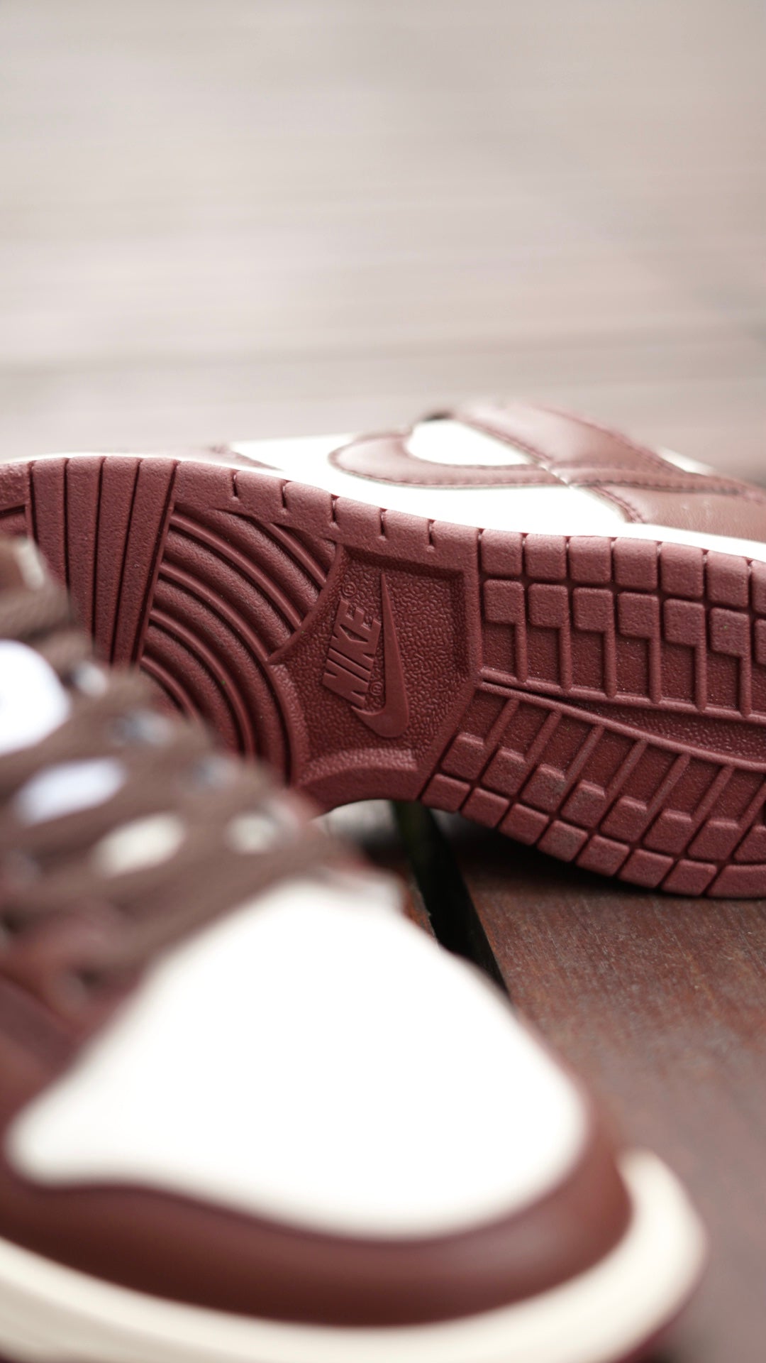 Sb Dunk Low Vino Tinto