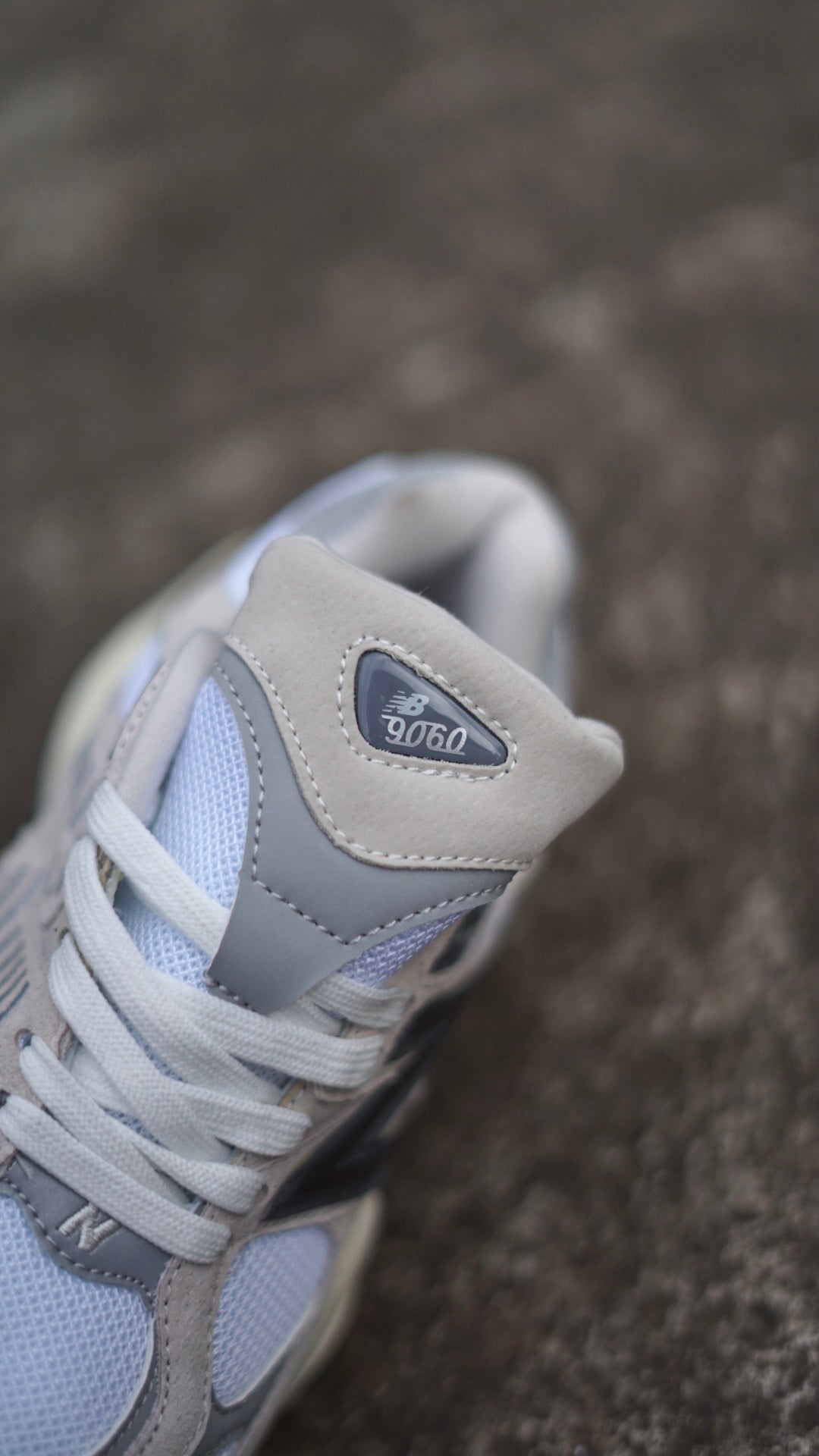New Balance 9060 Gris