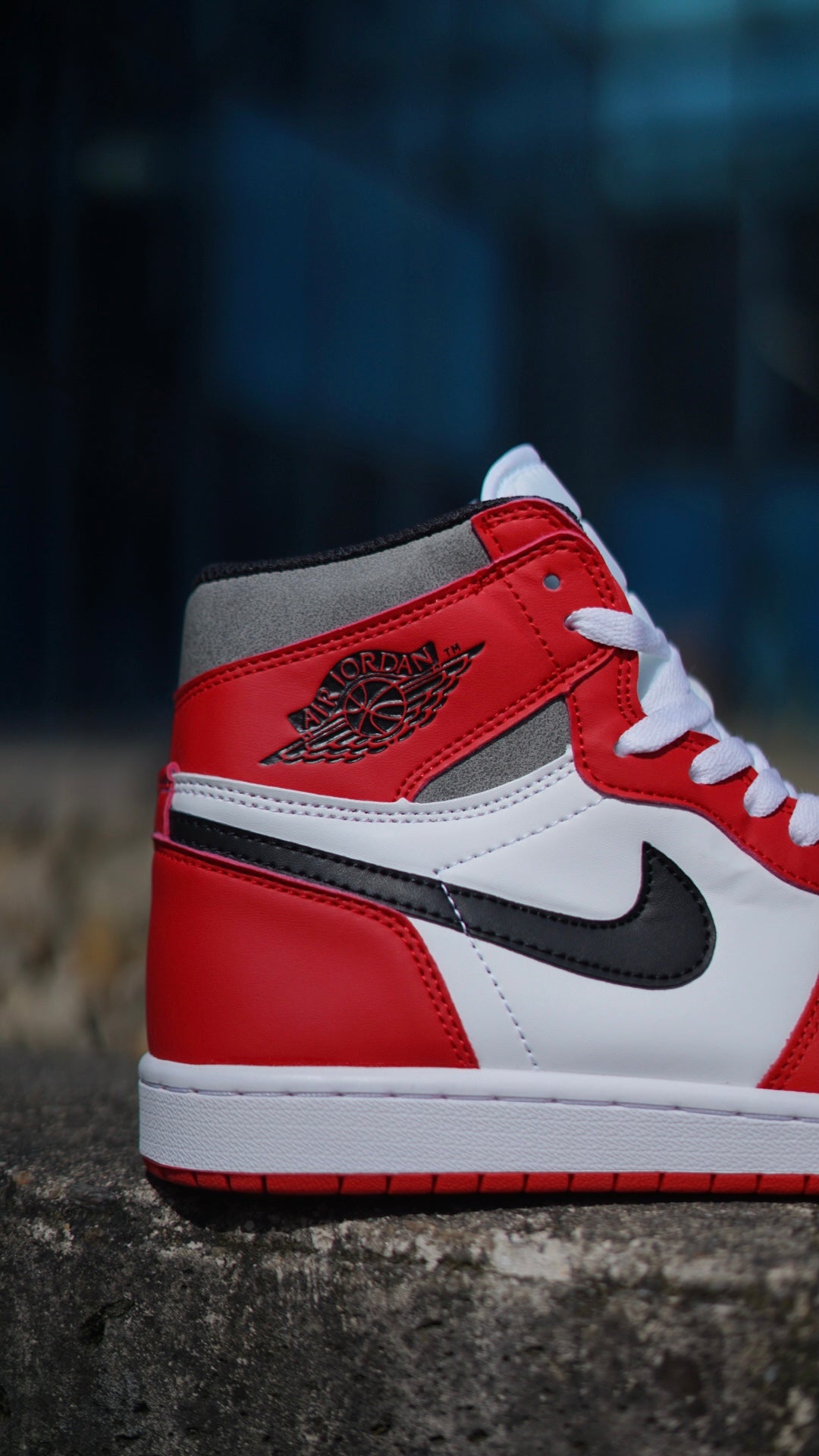 Air Jordan Retro 1 Lost and Found