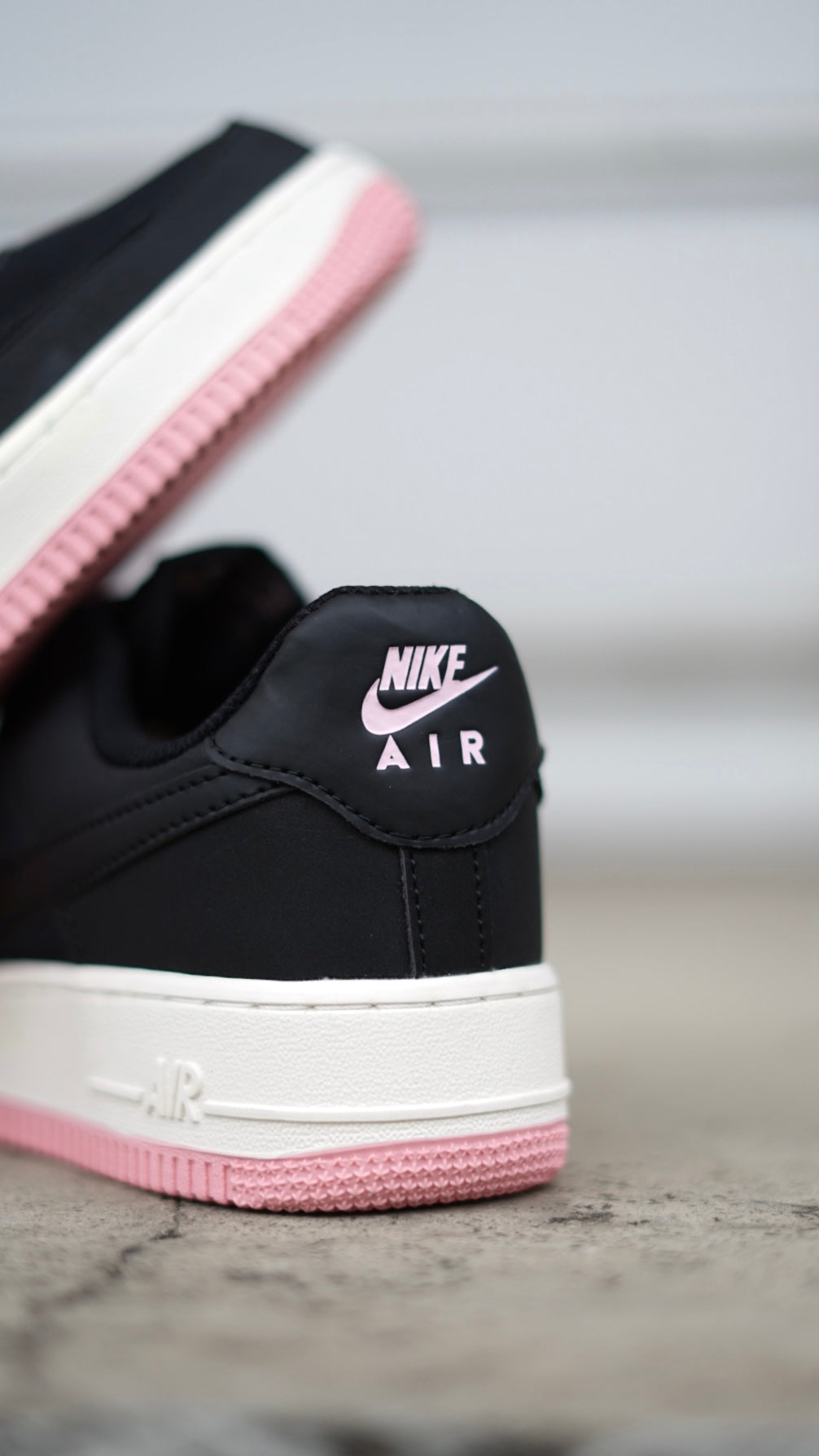 Air Force 1 Negro-Rosa