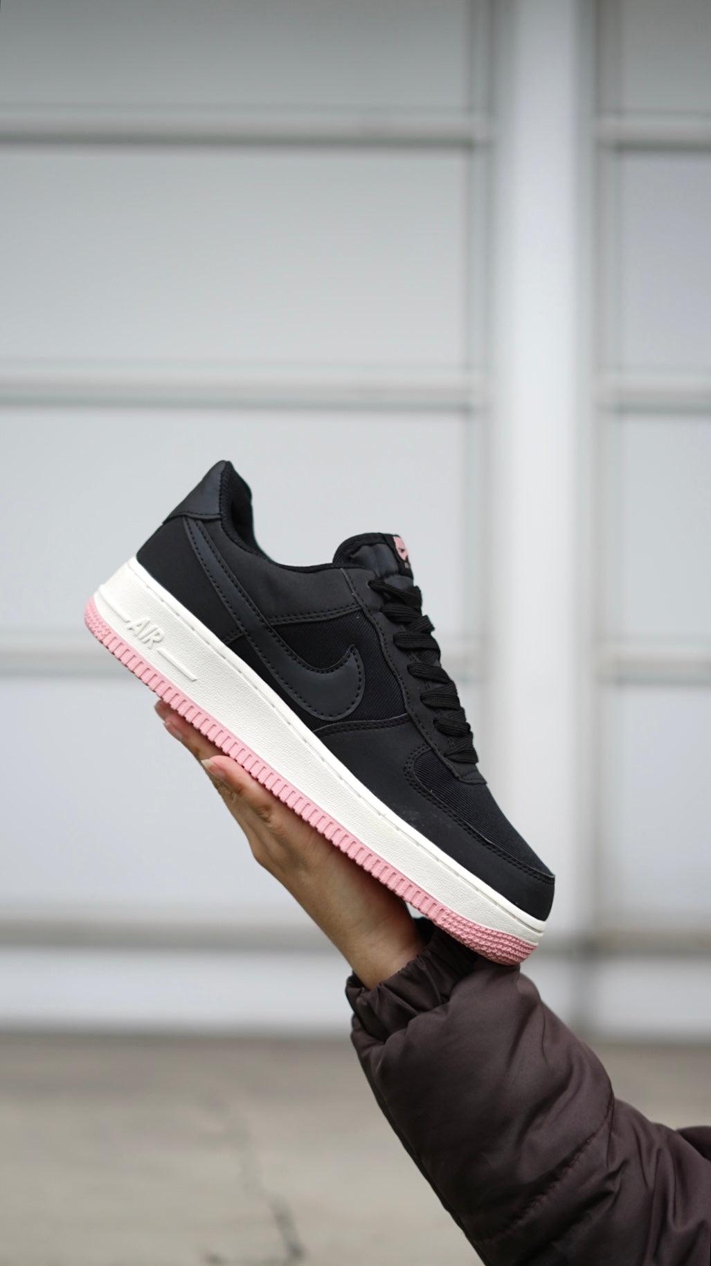 Air Force 1 Negro-Rosa