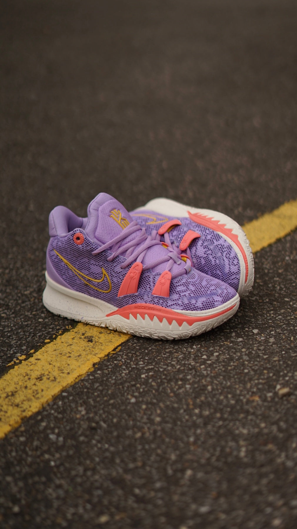 Nike Kyrie 3 Morada
