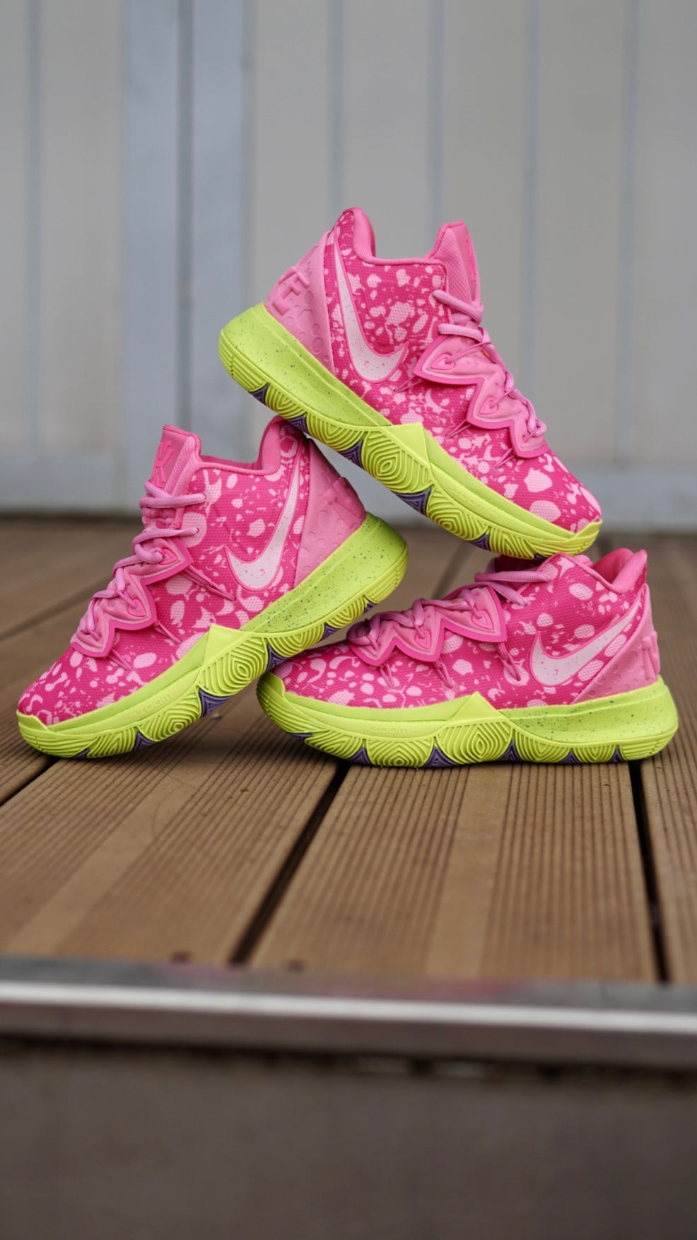 Nike Kyrie 5 "Patrick Star"