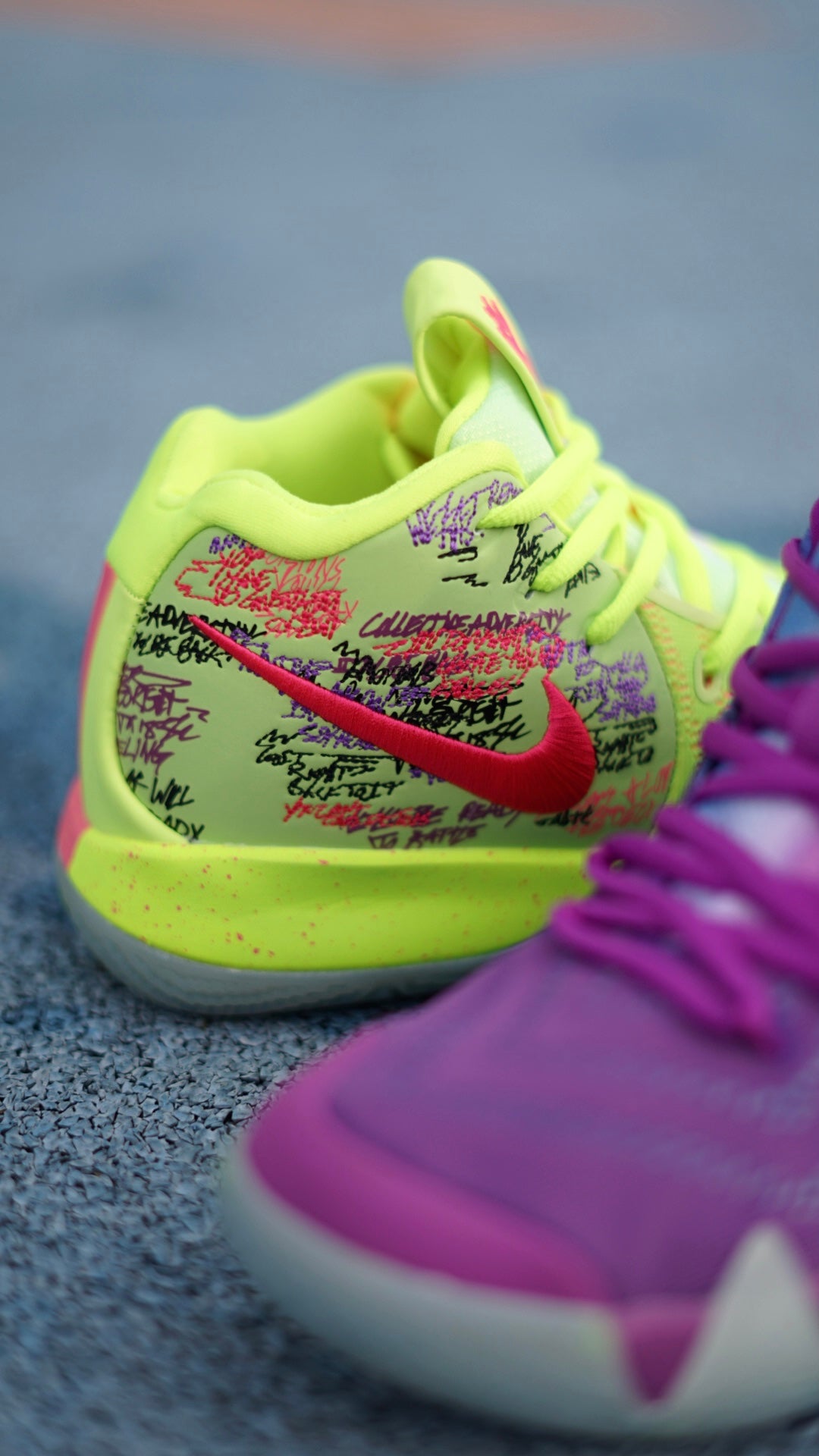 Kyrie 4 Confetti