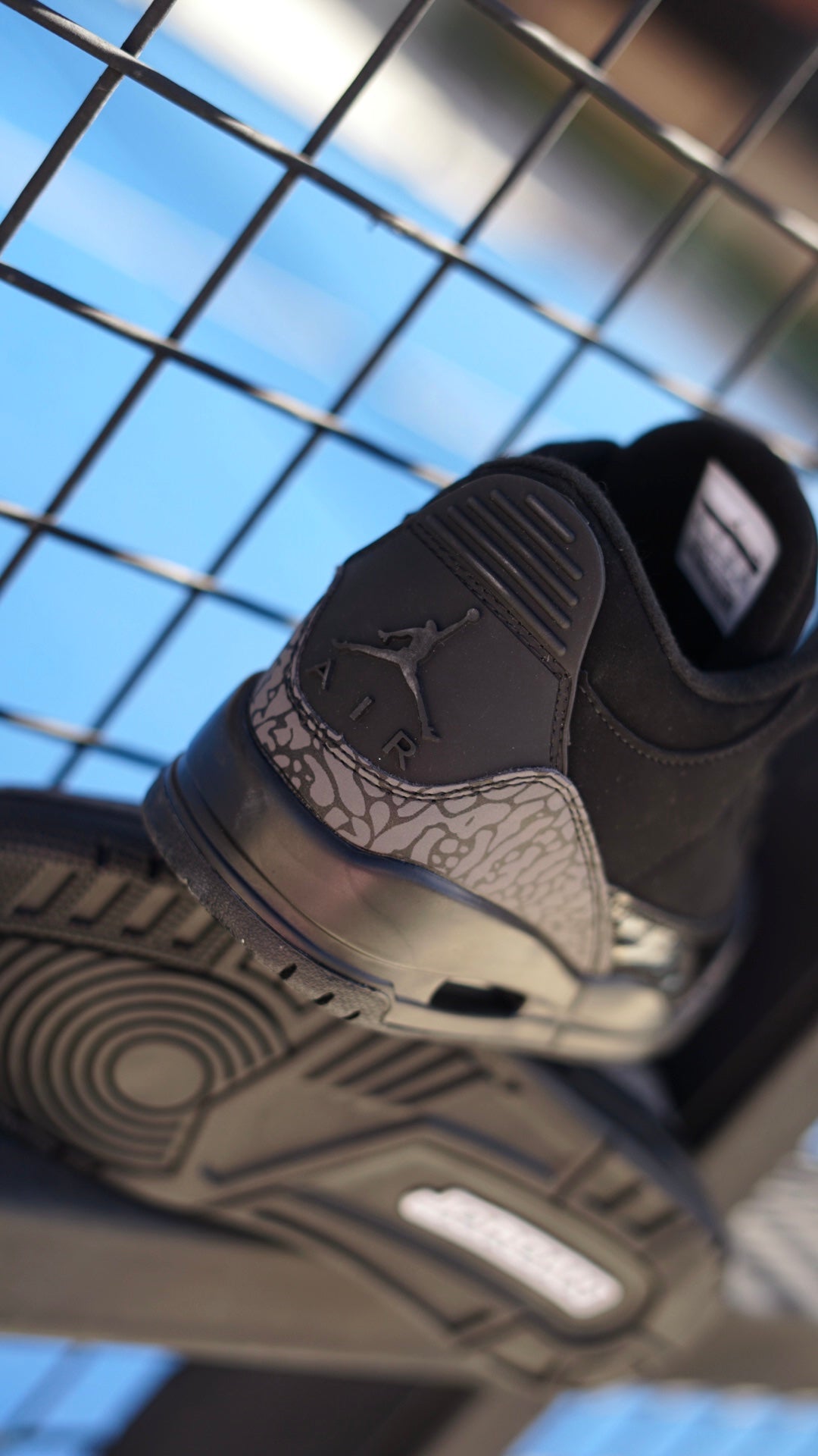 Jordan R3 black cat