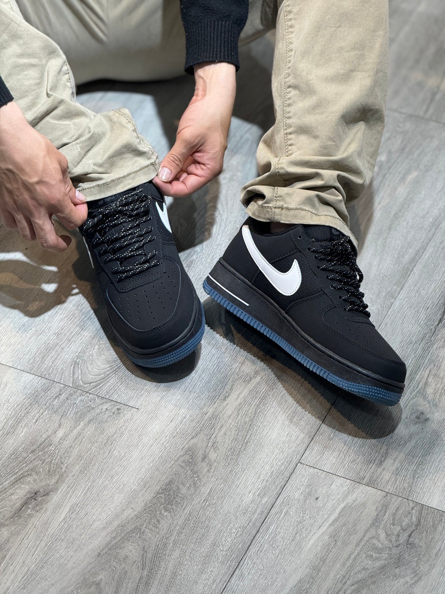 Air Force 1 Negro-Azul