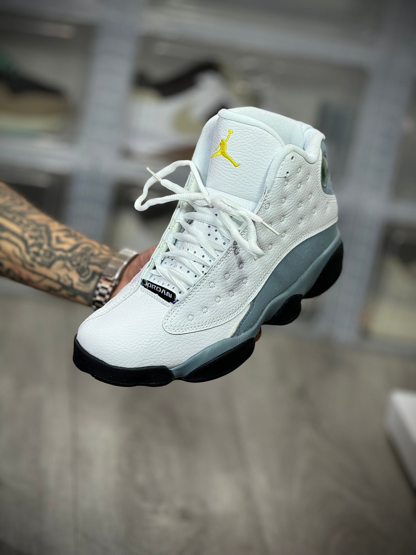 Air Jordan Retro 13 Blanco Gris