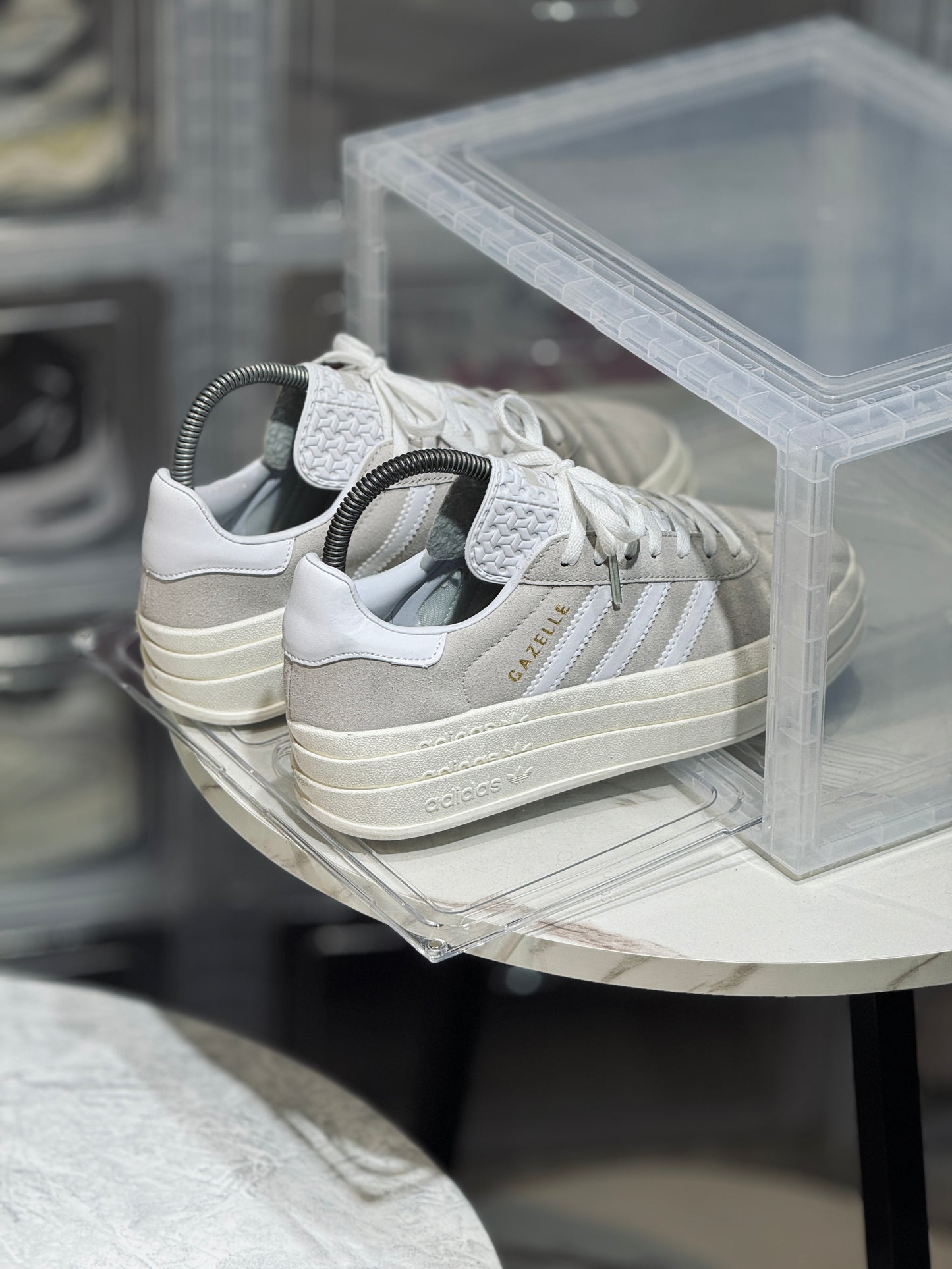 Gazelle Bold Gris