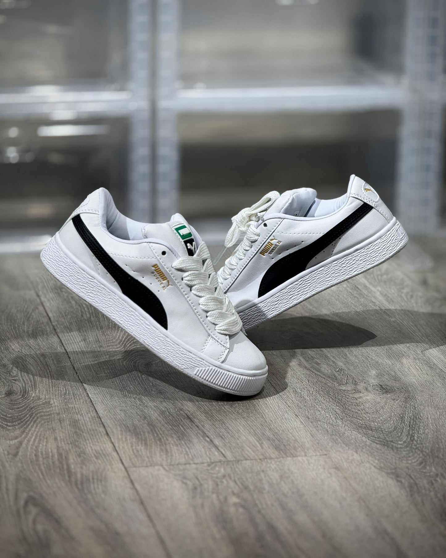 Puma Suede XL Blanco-Negro
