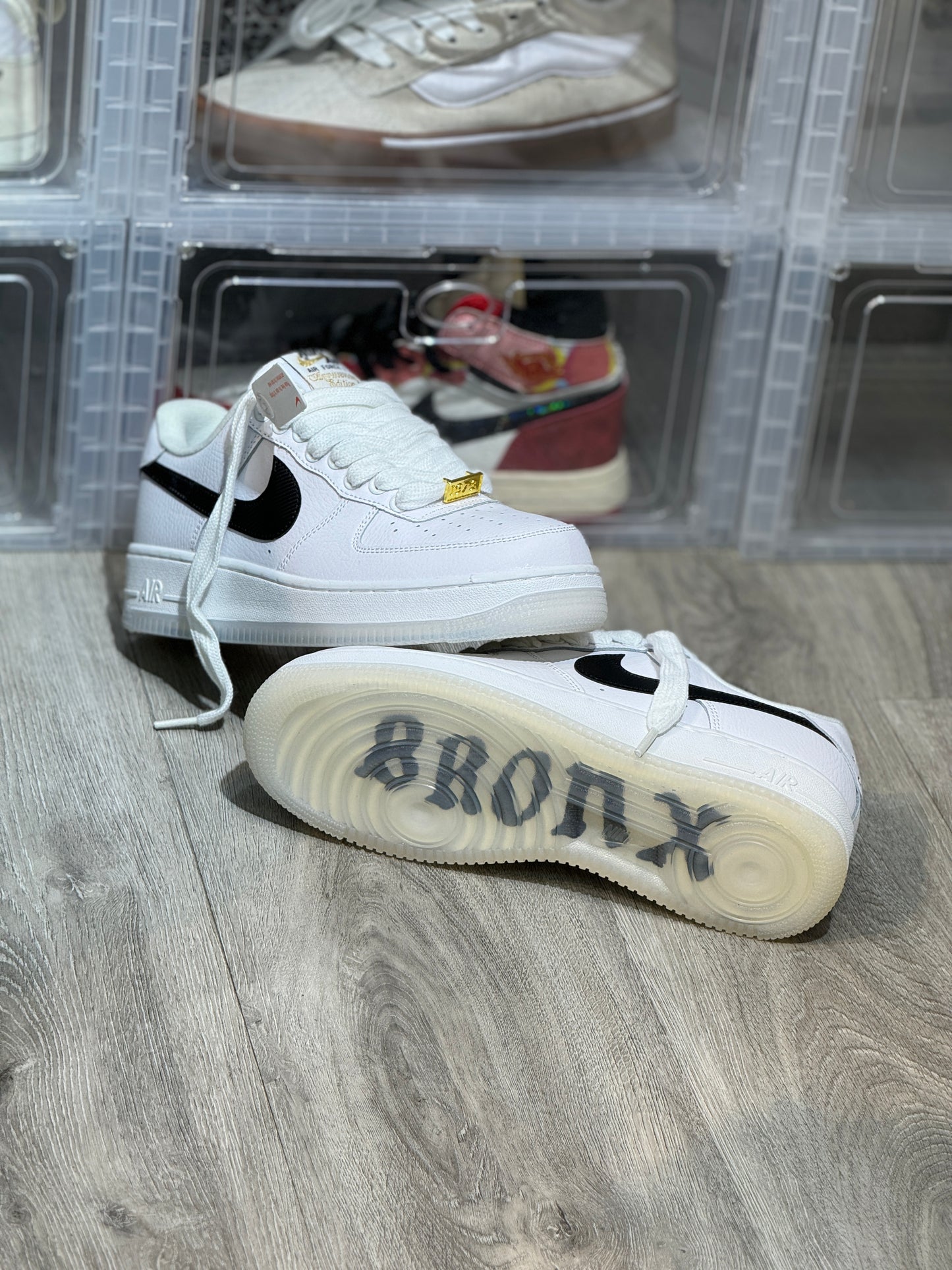 Air Force 1 Low Blanco Negro Bronx