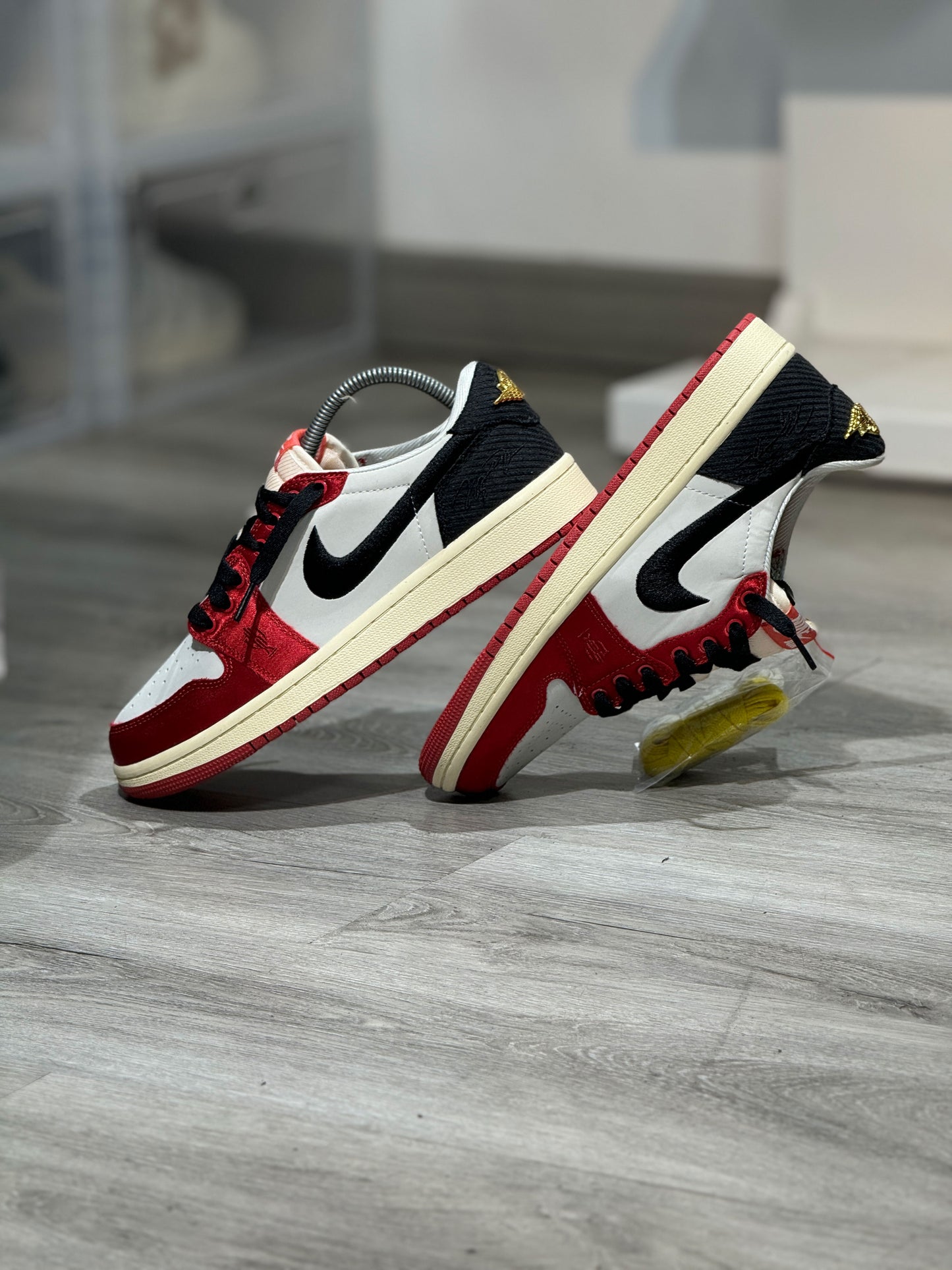 Air Jordan Retro 1 Low OG SP X Trophy Room