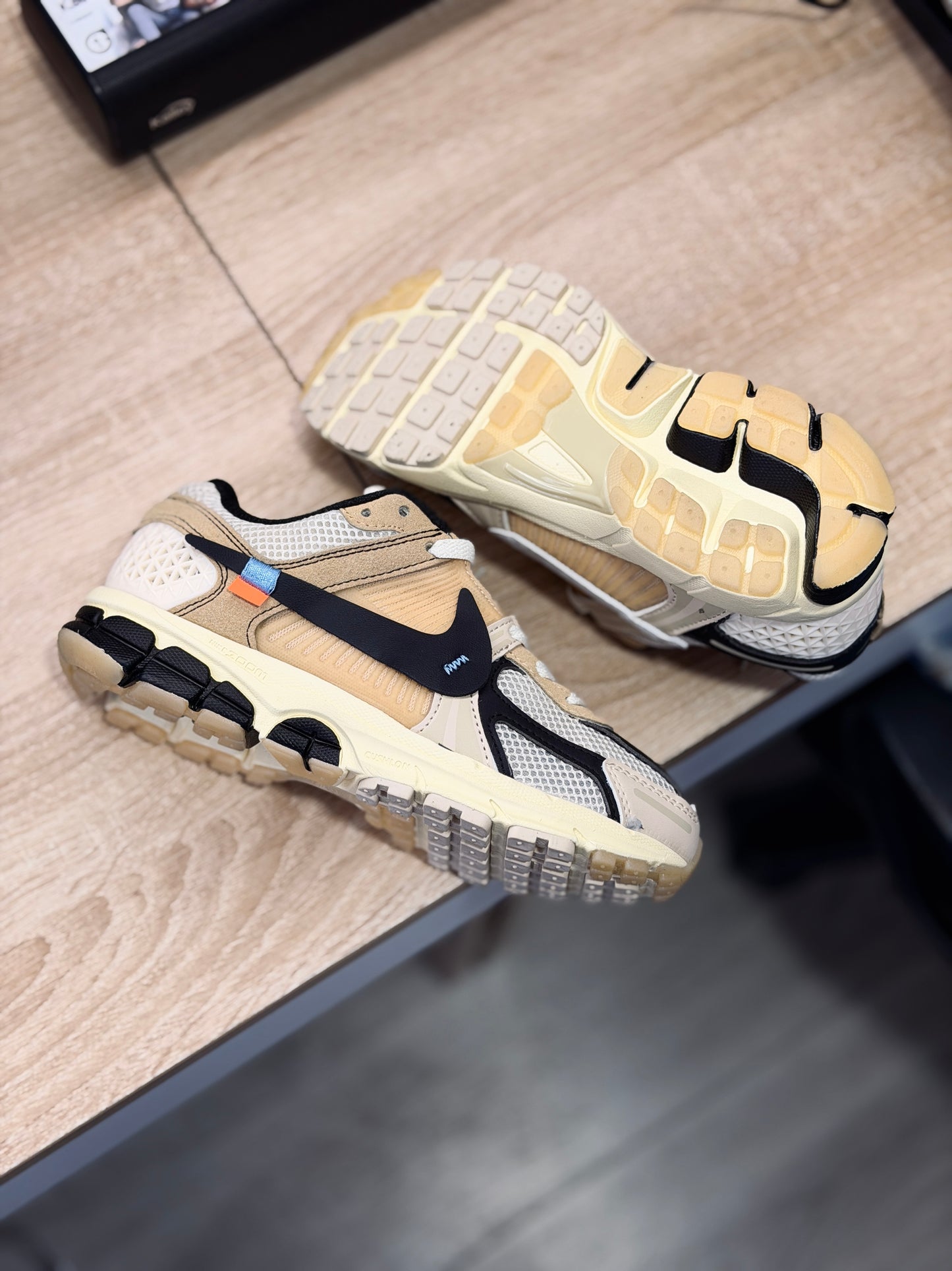 Nike zoom vomero 5