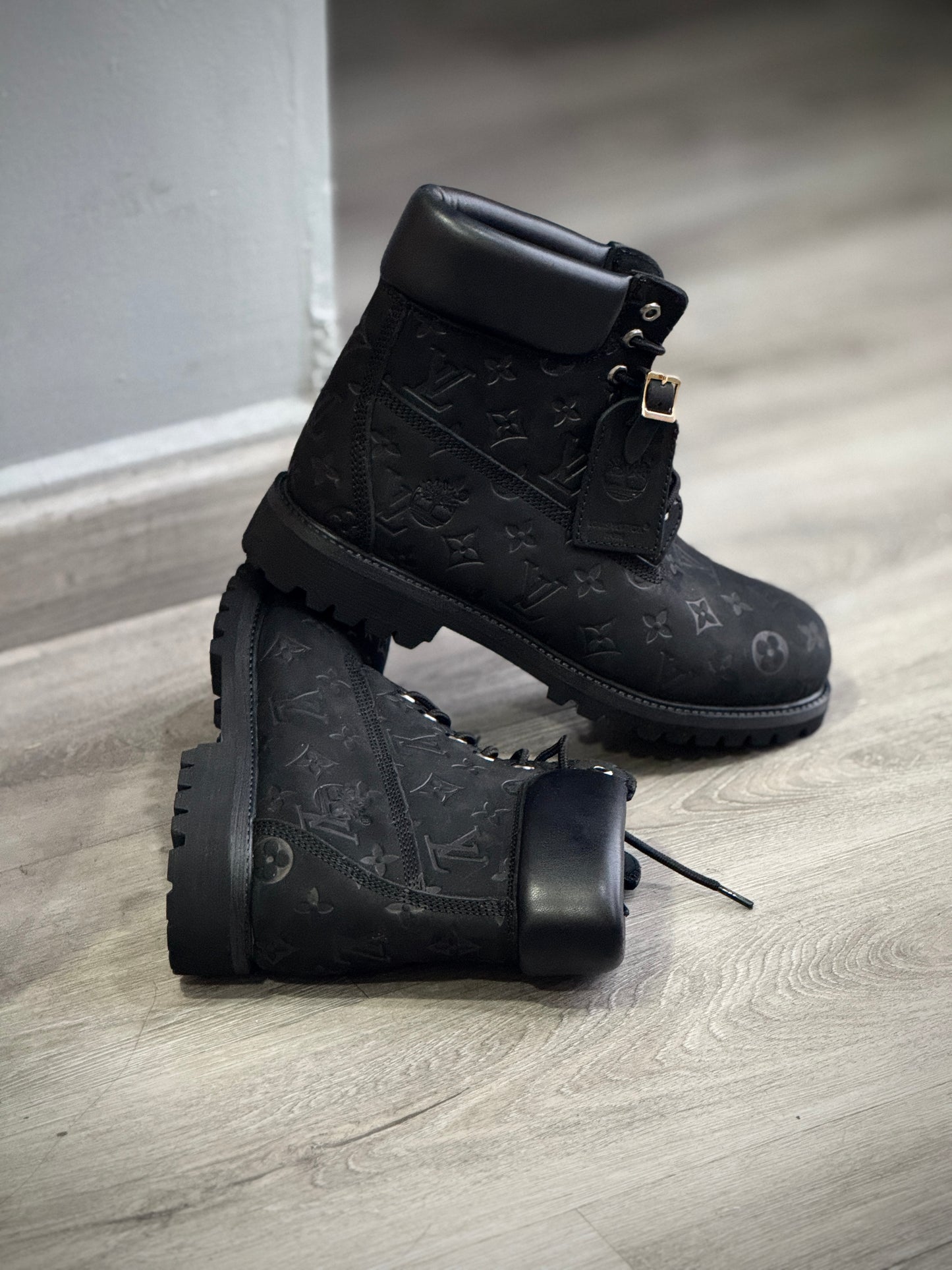 Timberland x Louis Vuitton Negro