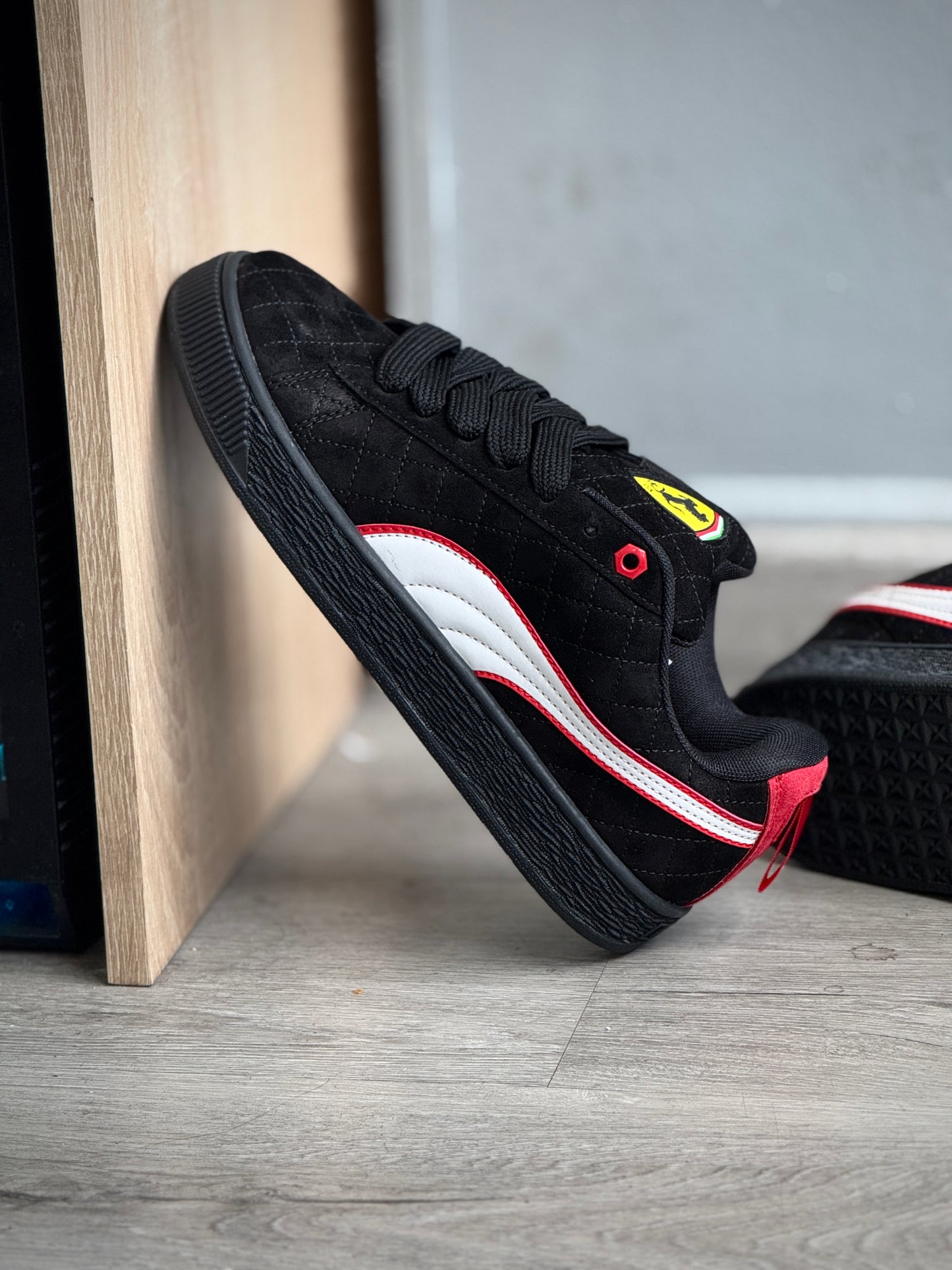 Puma Suede XL x Ferrari Negro